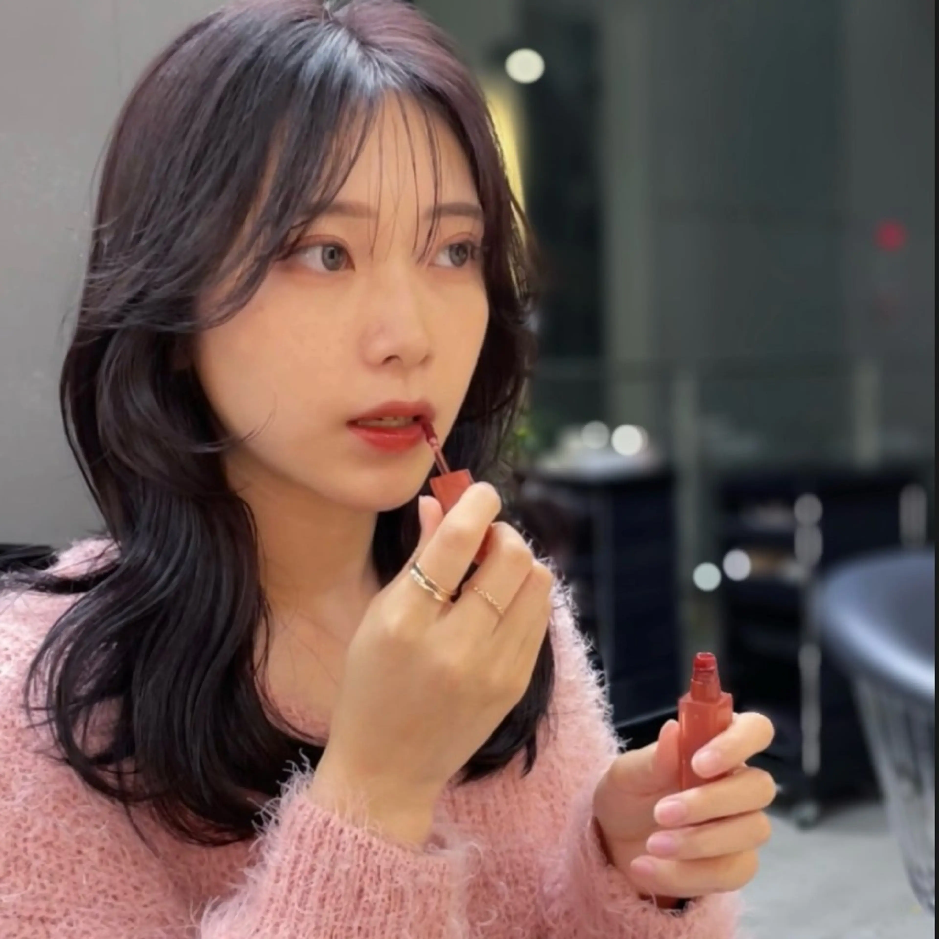 セミロング カラー ブリーチ 似合わせカット レイヤー/ブリーチ ♥️【木坂 桃歌】のヘアスタイル