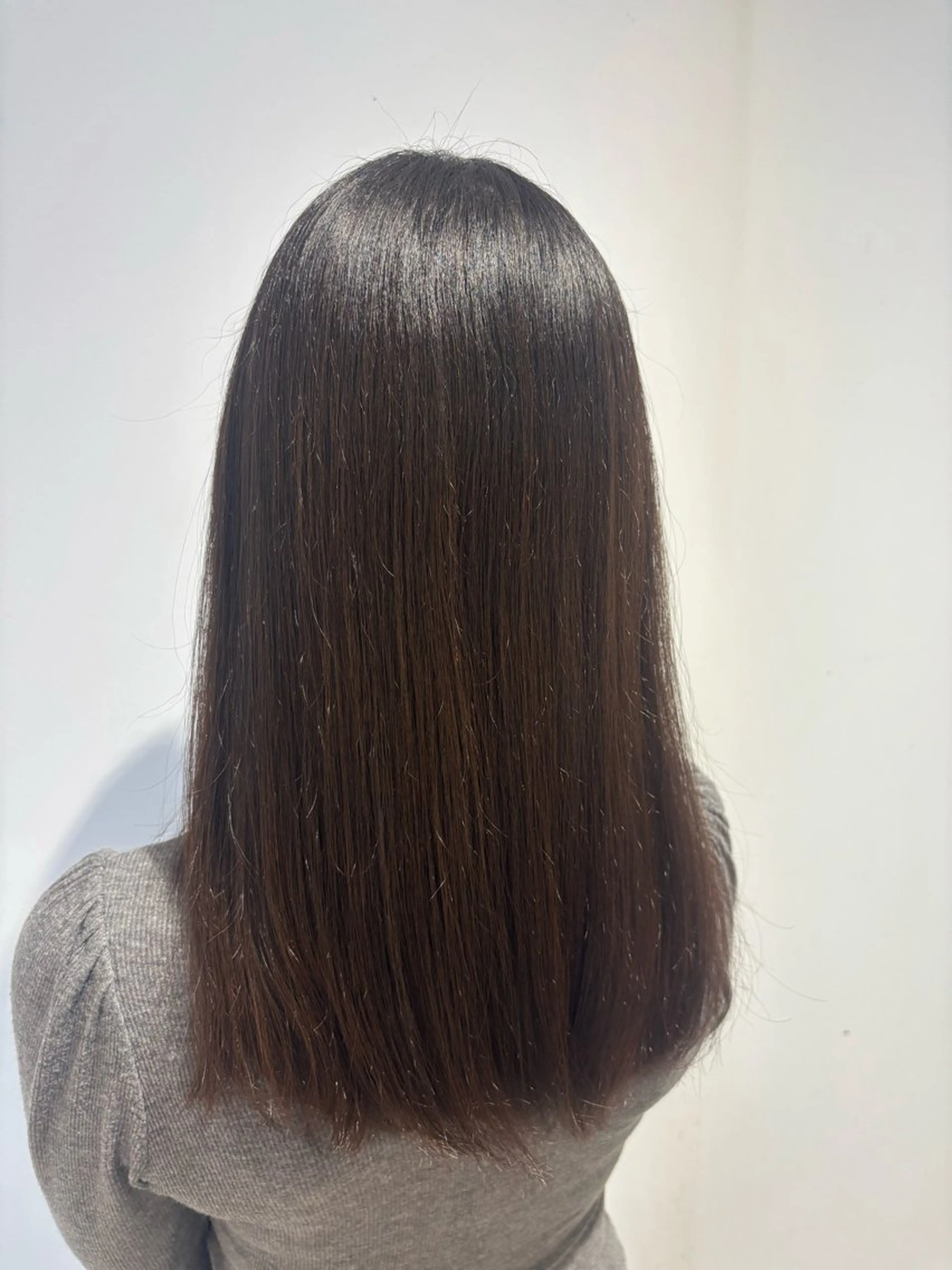 セミロング カラー 本村 しょうたのヘアスタイル