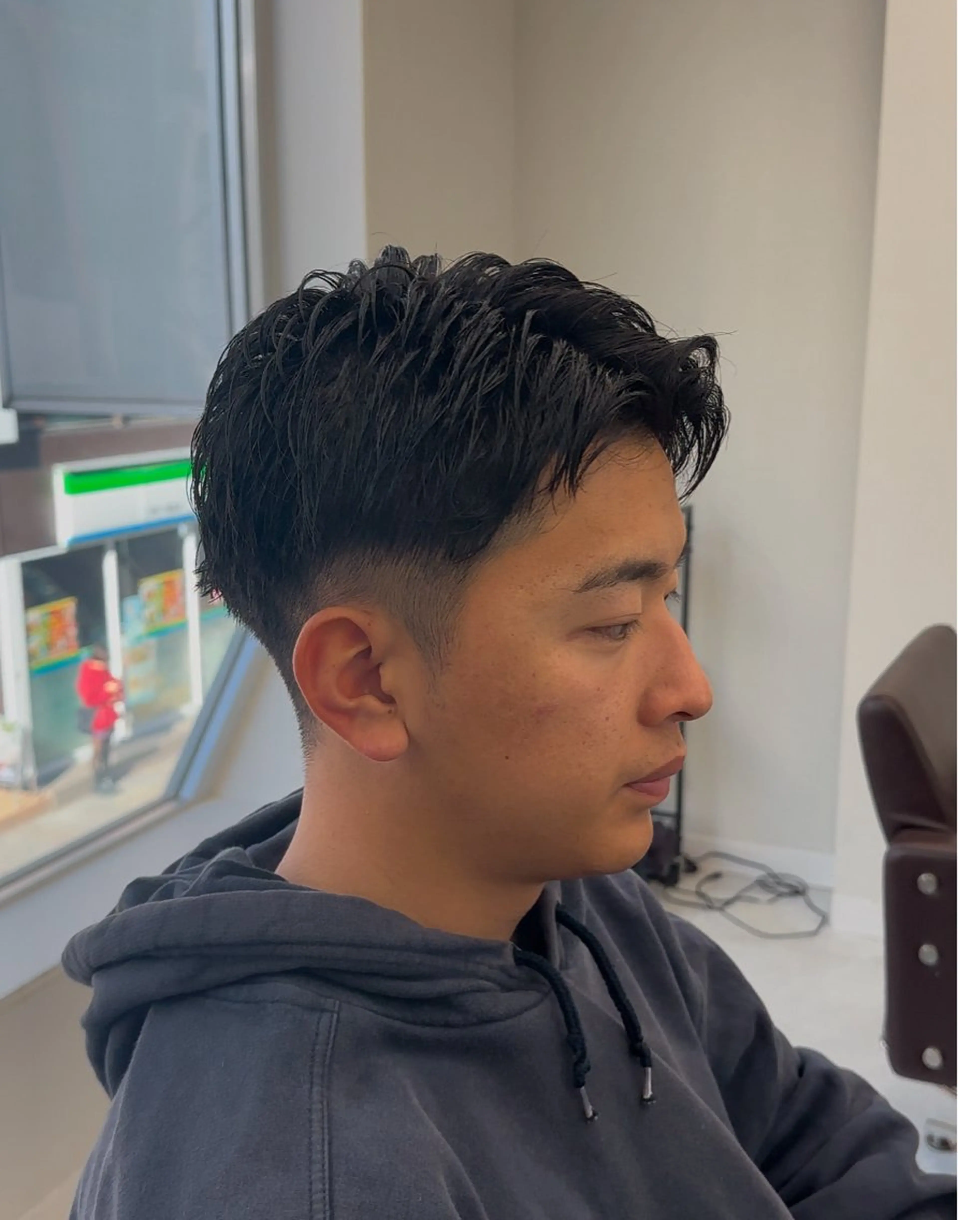 メンズ カット ニュアンス/フェザー /ウルフ/伶馬のヘアスタイル