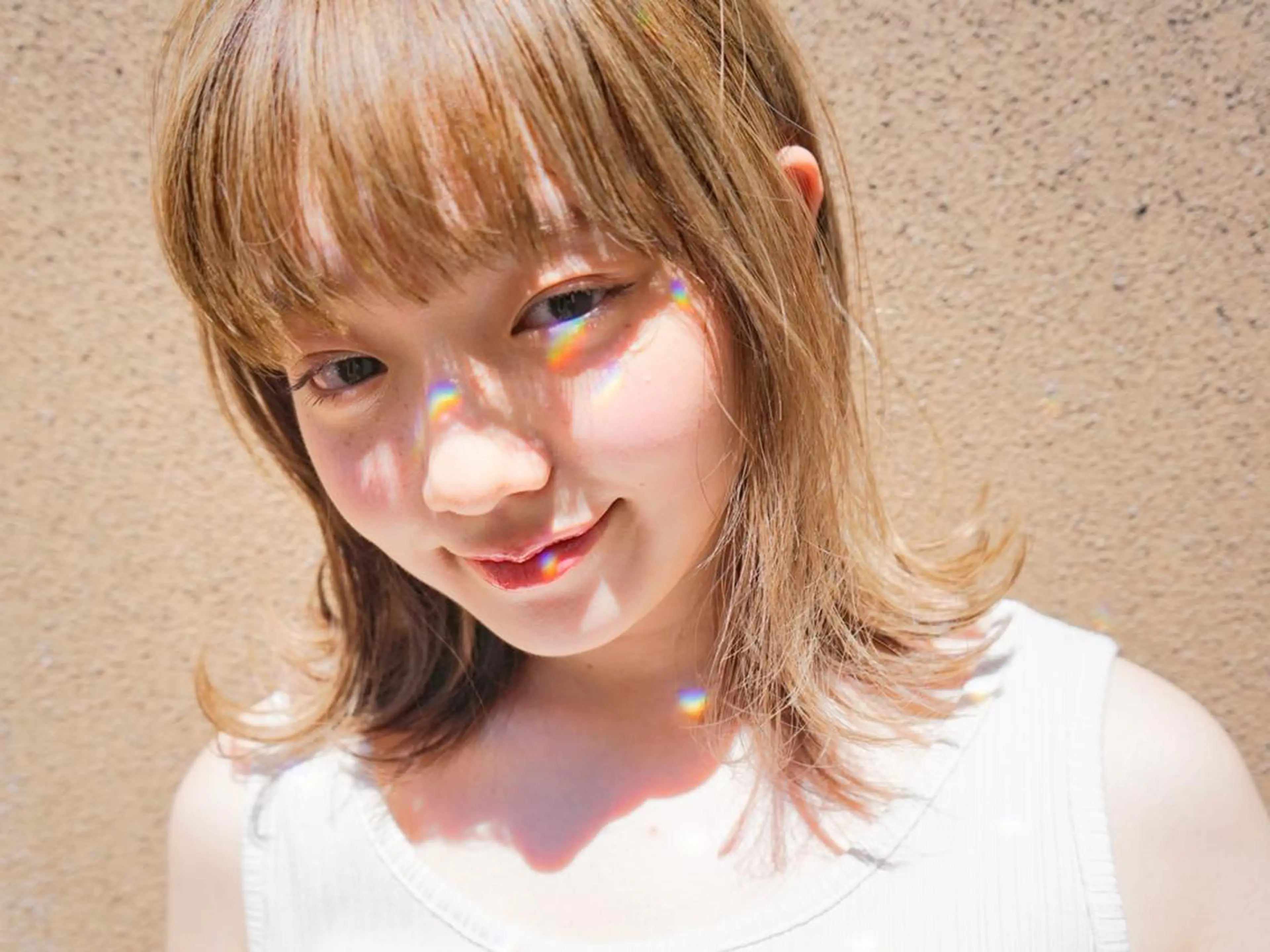 セミロング カラー パーマ ヘアアレンジ アディクシーカラー アッシュ バレイヤージュ ベージュカラー ブリーチ newi grande 横浜店のヘアスタイル