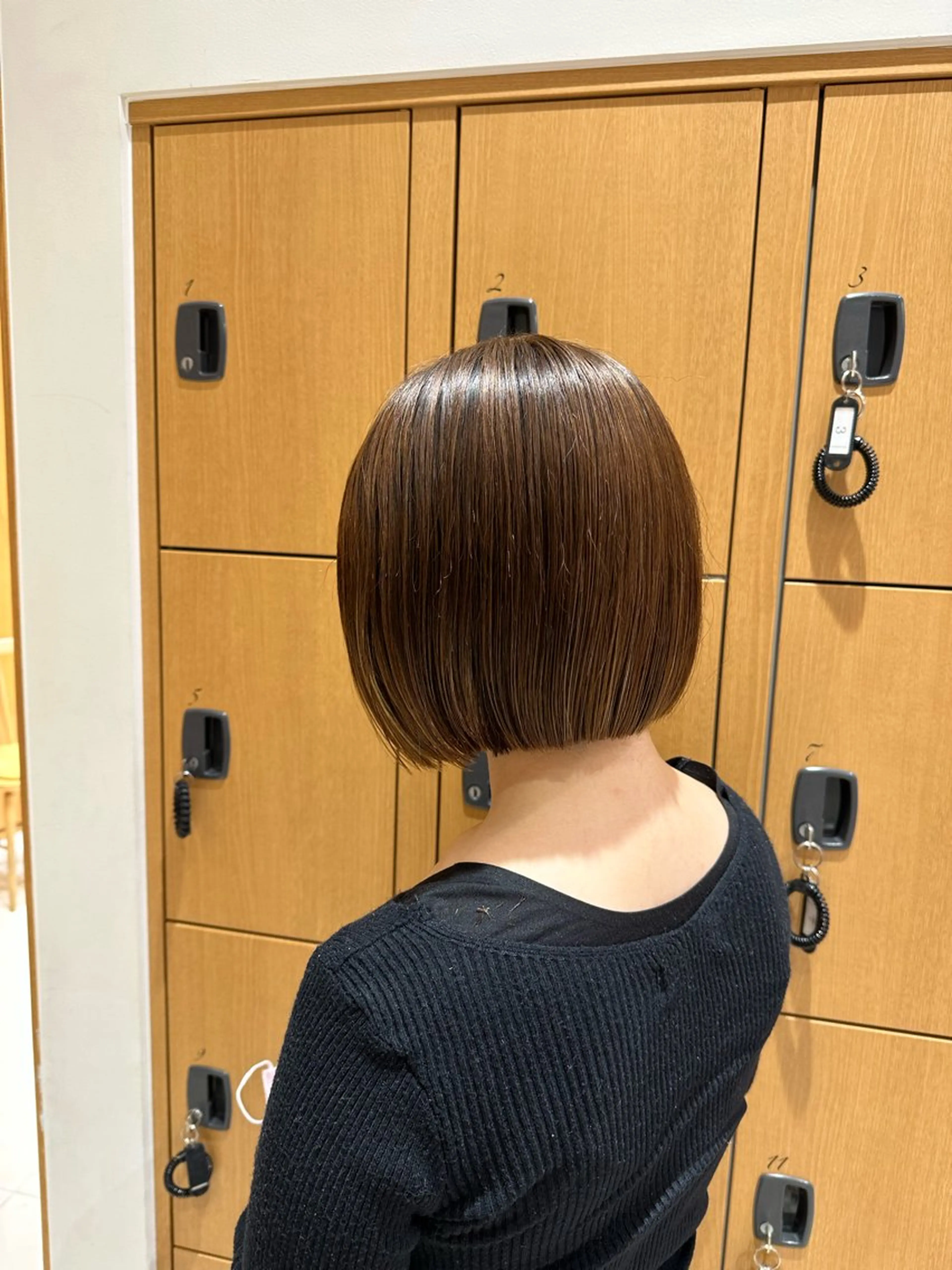 ショート ボブ 中島 愛のヘアスタイル