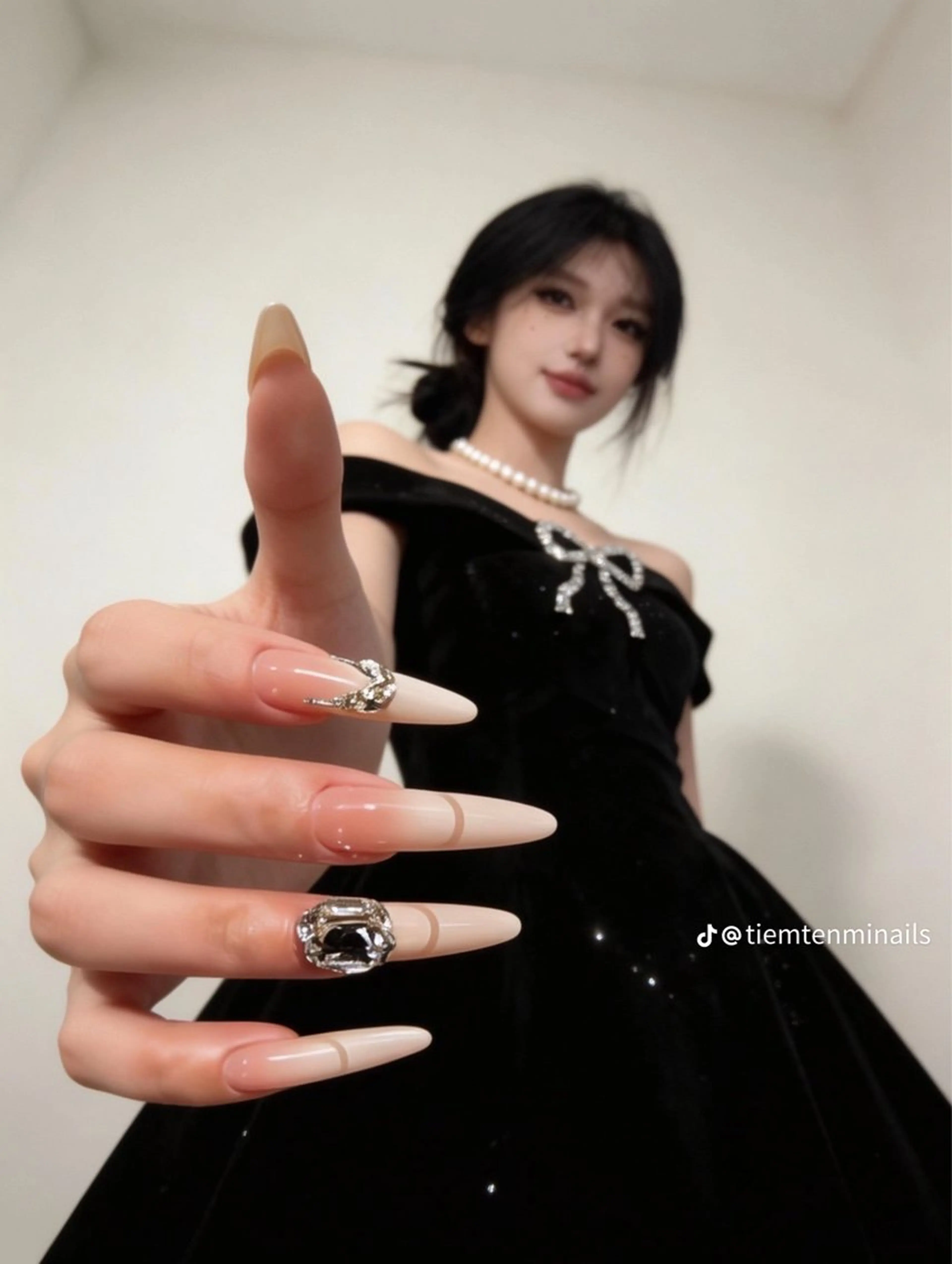 ネイル 🪷Mi.o あいちゃん🐝のネイルデザイン