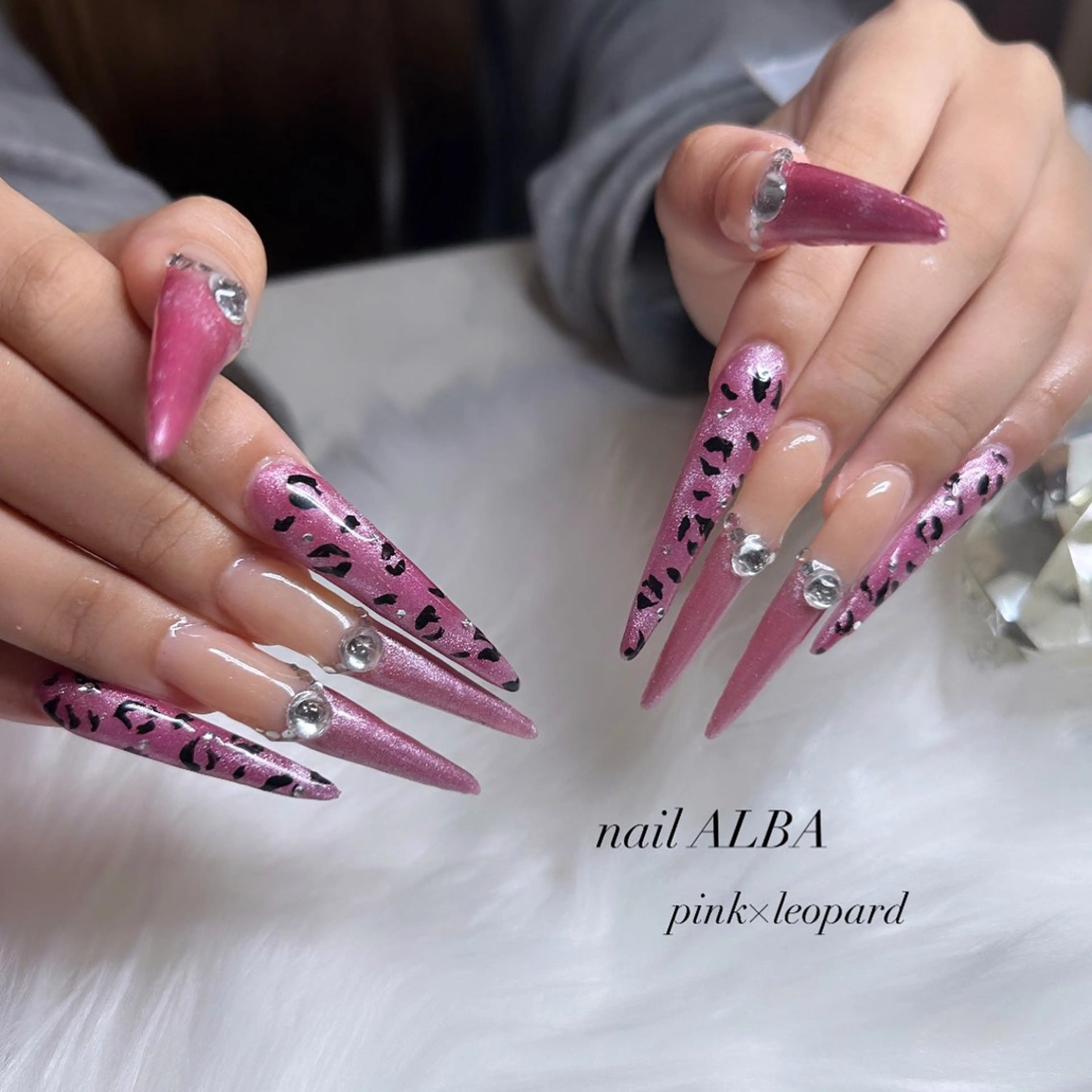 ネイル 加納 莉音のネイルデザイン