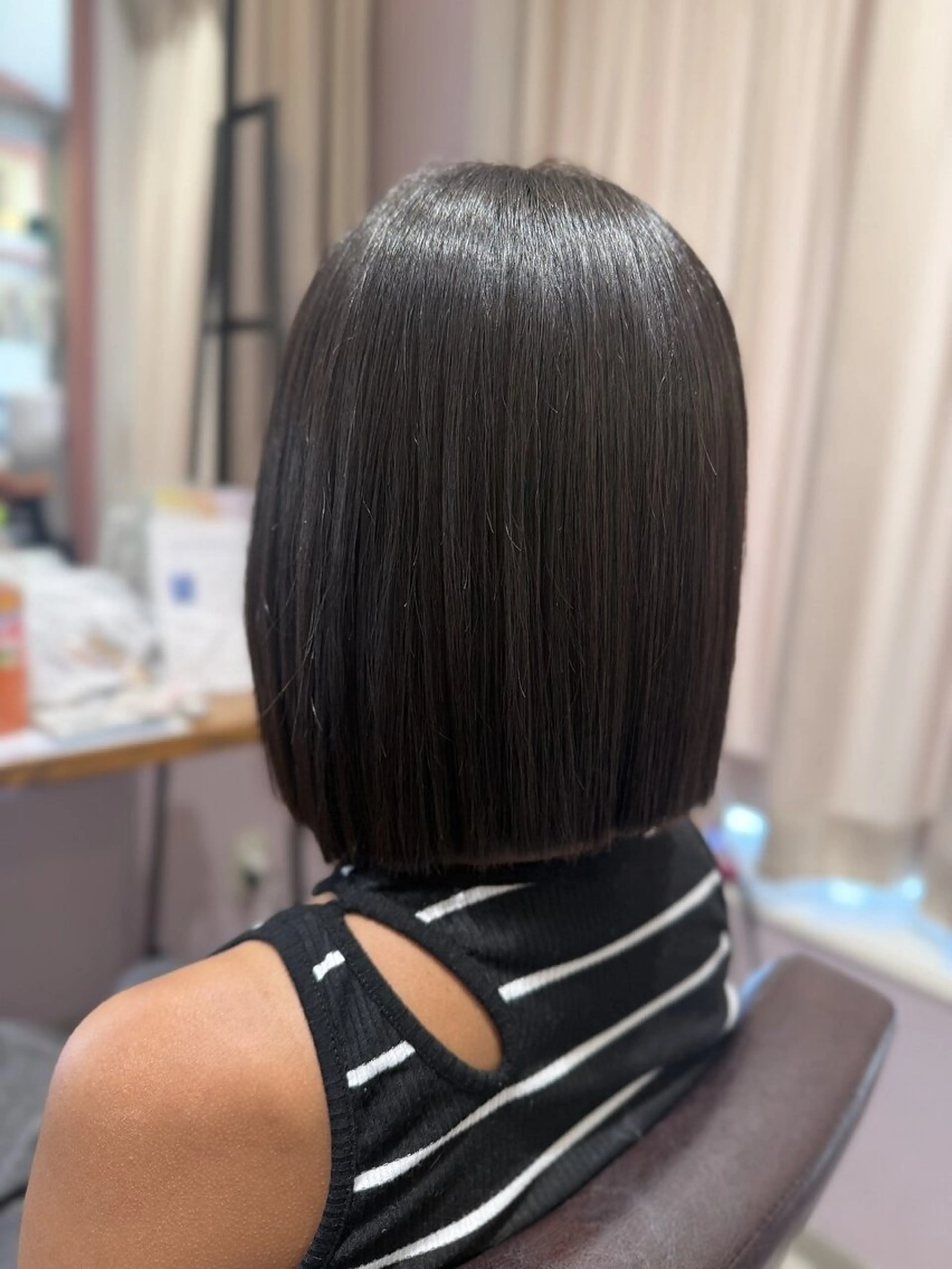 カラー 西原 愛紗のヘアスタイル