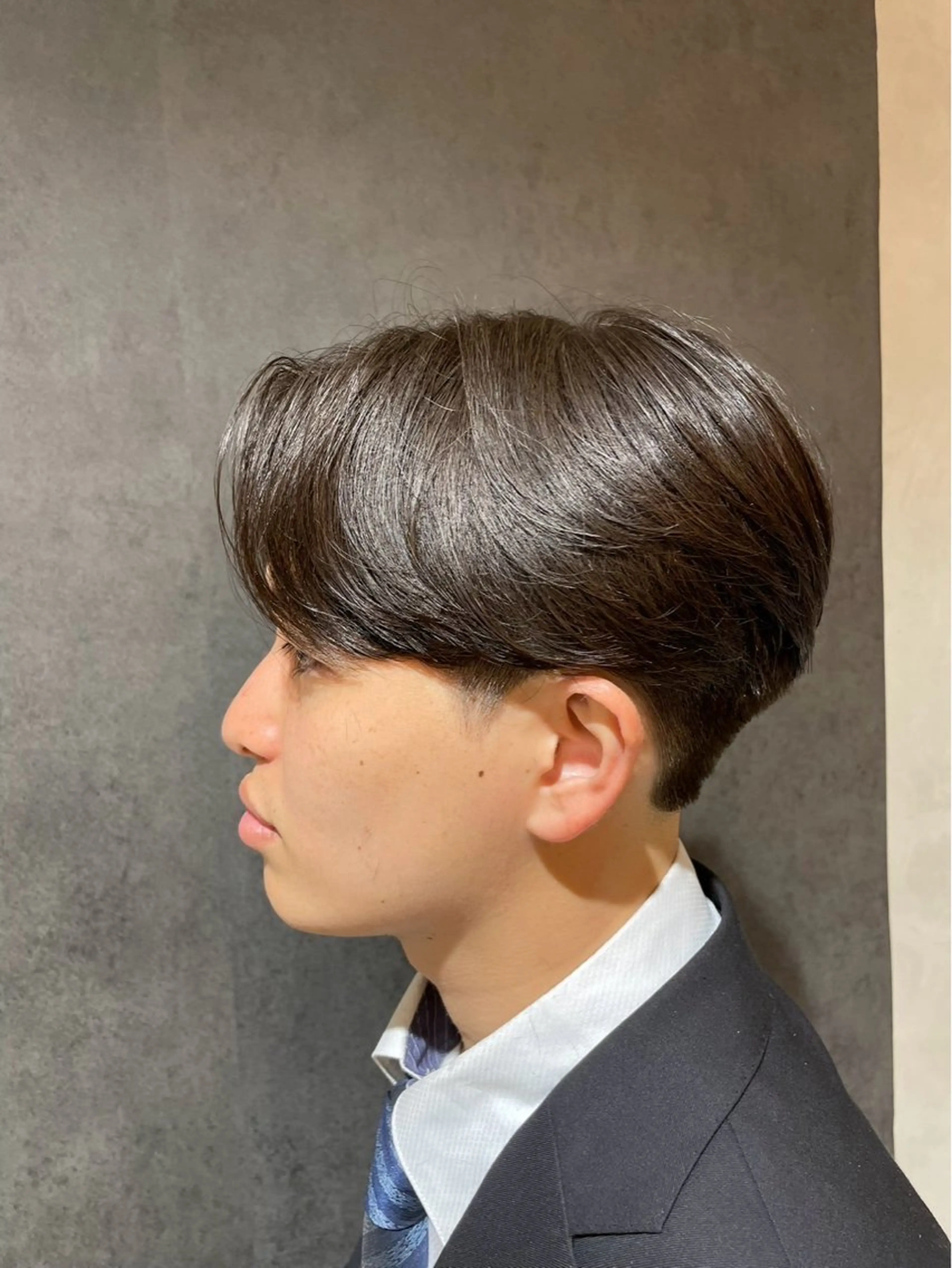 メンズ カット ウルフ/マッシュ/ センターパート/奈菜のヘアスタイル