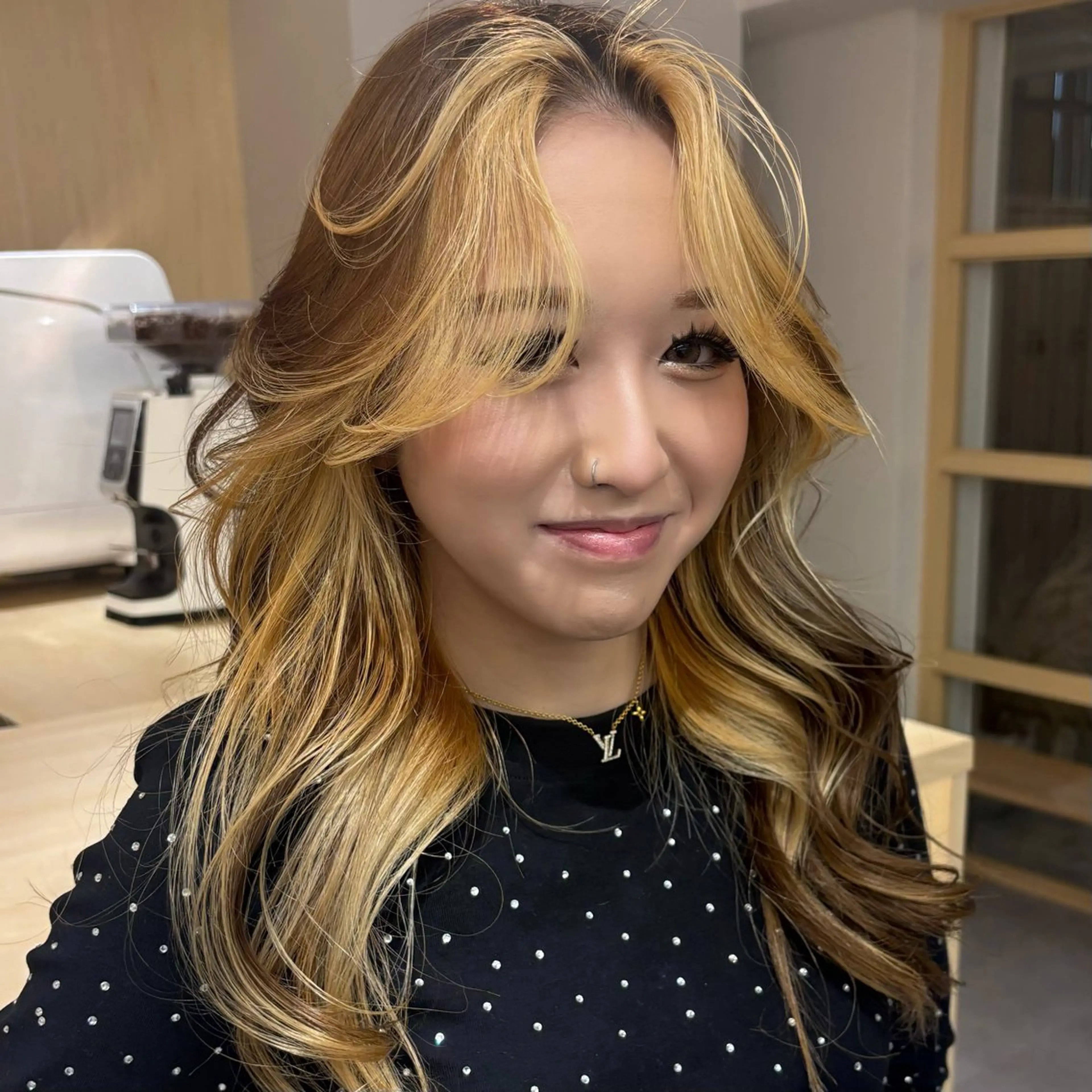 ロング ボブ/ベージュ /MIYUのヘアスタイル