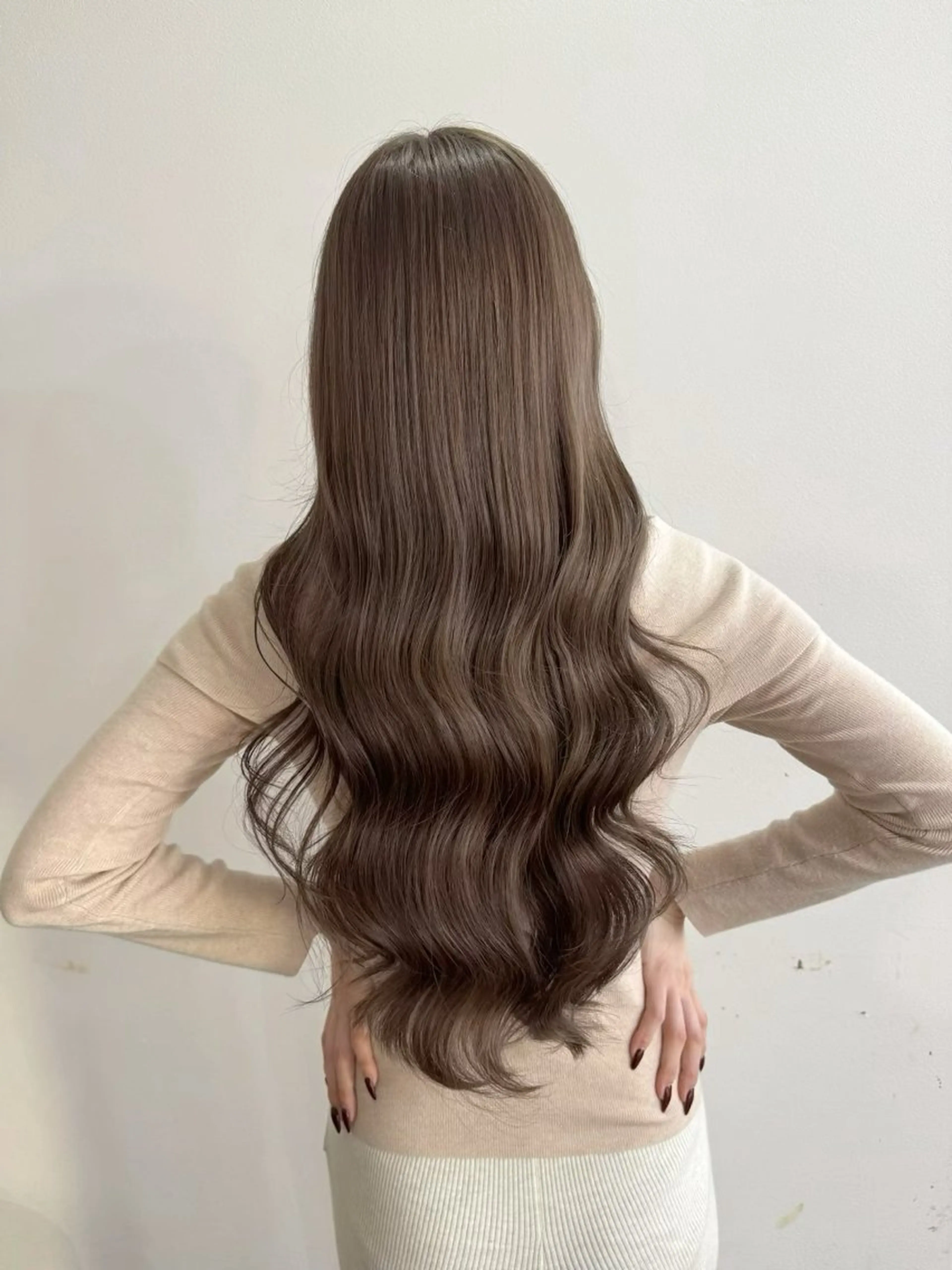 ロング ボブ くびれヘア 髪質改善 韓国風ヘア レイヤーカット 【ioe岡本】🐶 向井歩のヘアスタイル