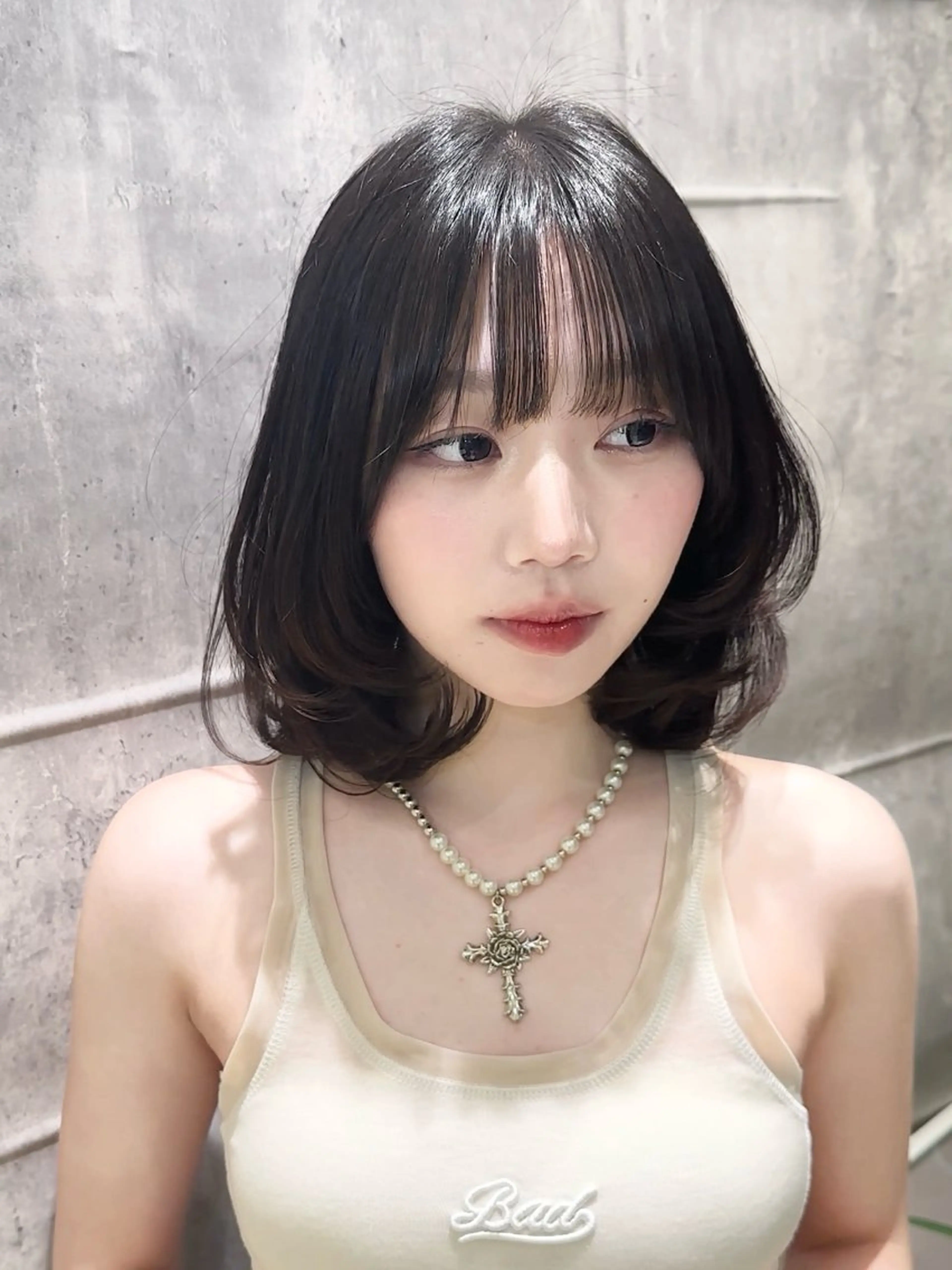 ミディアム カラー 透明感カラー レイヤーカット レイヤーカット🪽 𝐼𝐾𝑈𝑀𝐼のヘアスタイル