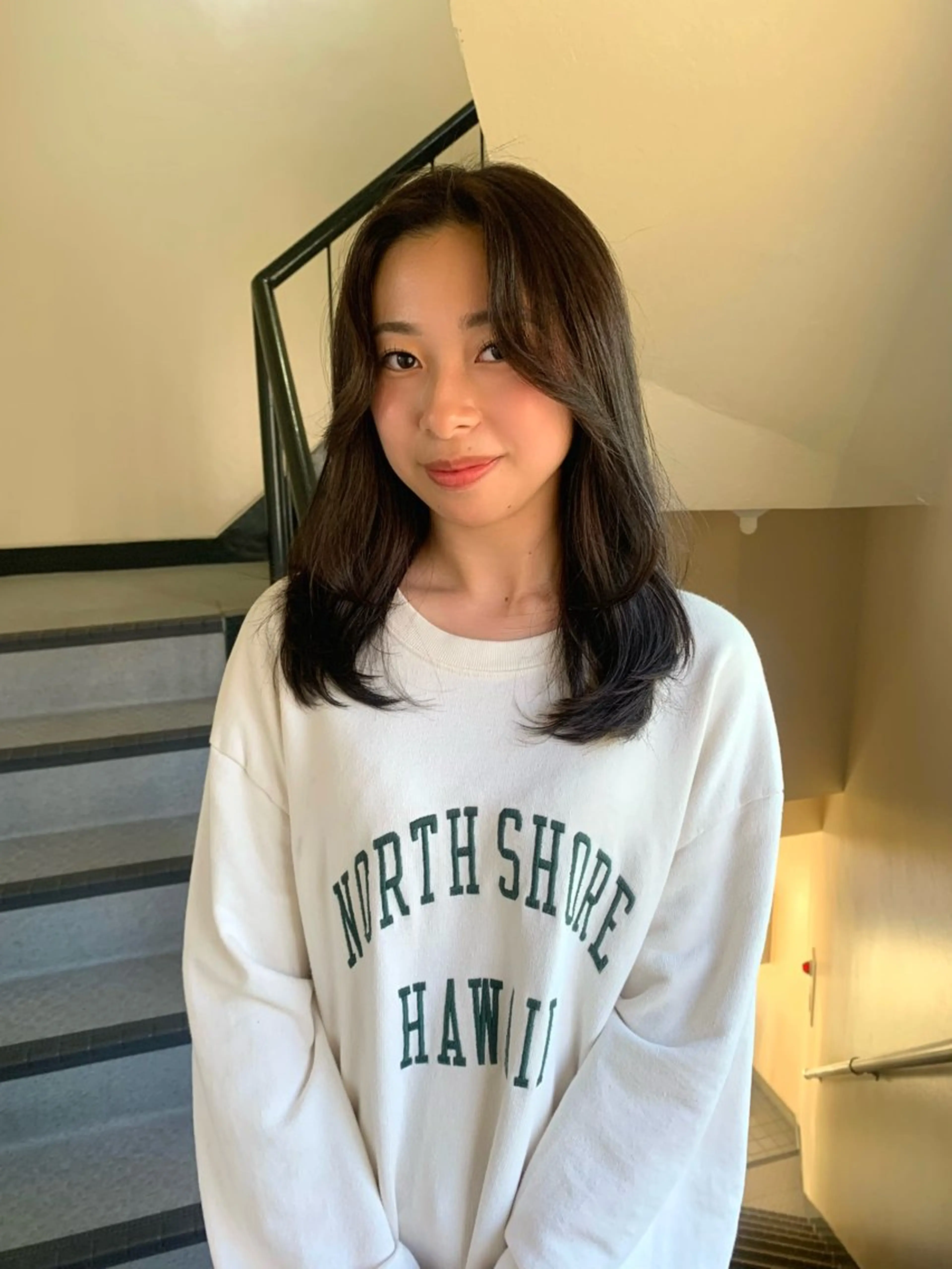 セミロング カラー カット ヘアカラー riho🪻暗髪/ 色持ちがいいカラーのヘアスタイル