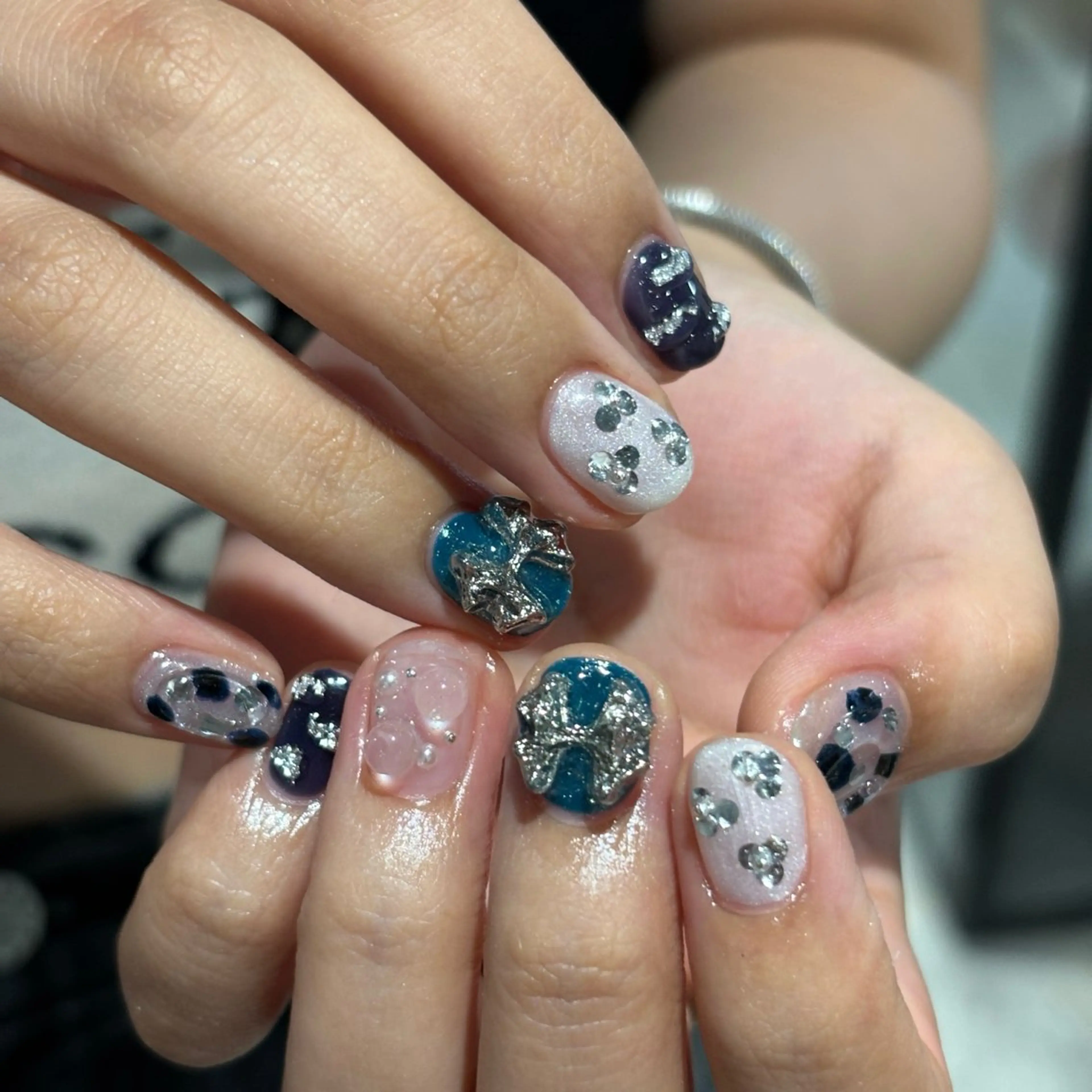 ネイル hinako /個性派ニュアンスのネイルデザイン