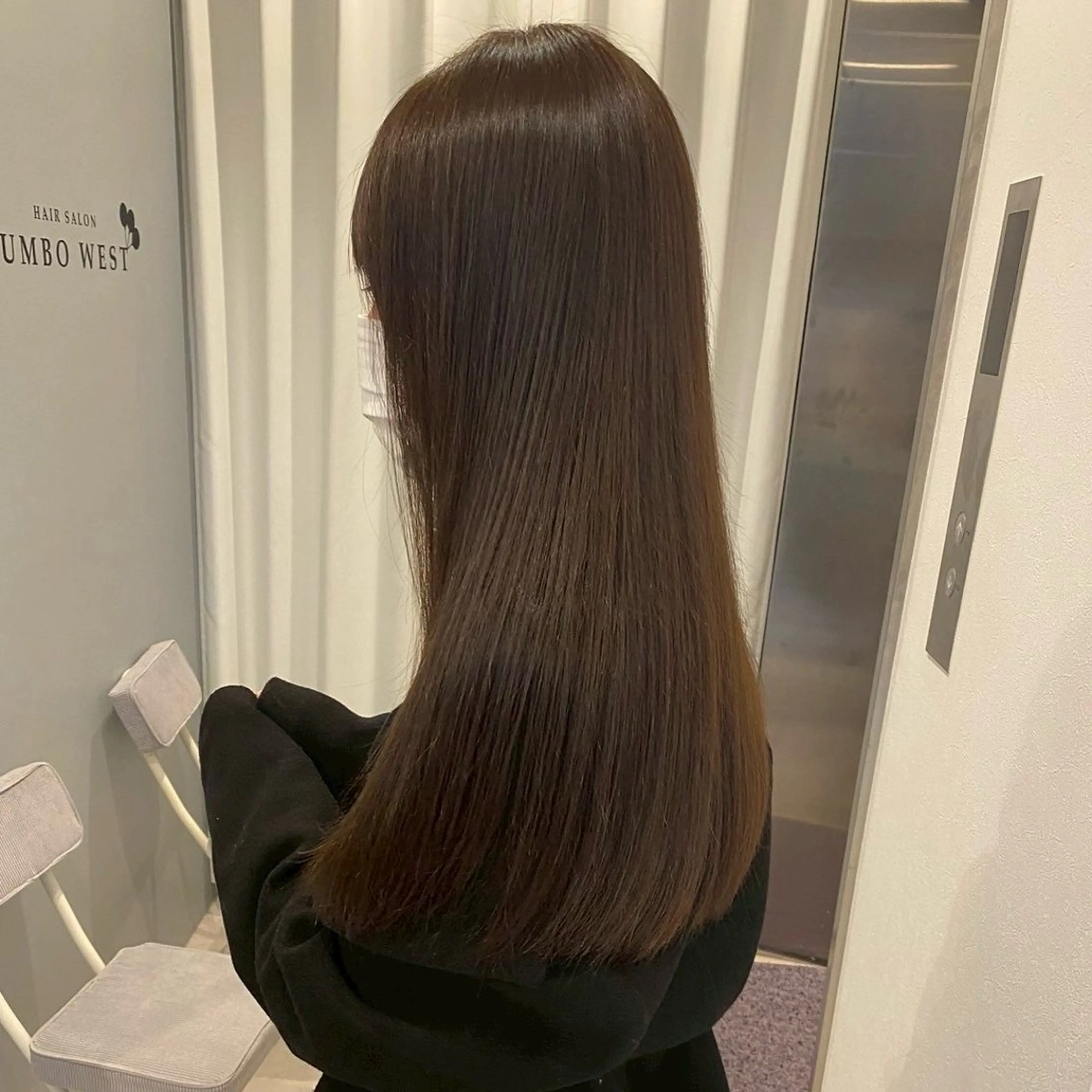 ロング カラー ヘアカラー トリートメント ブリーチなし 暖色カラー/井上あいのヘアスタイル