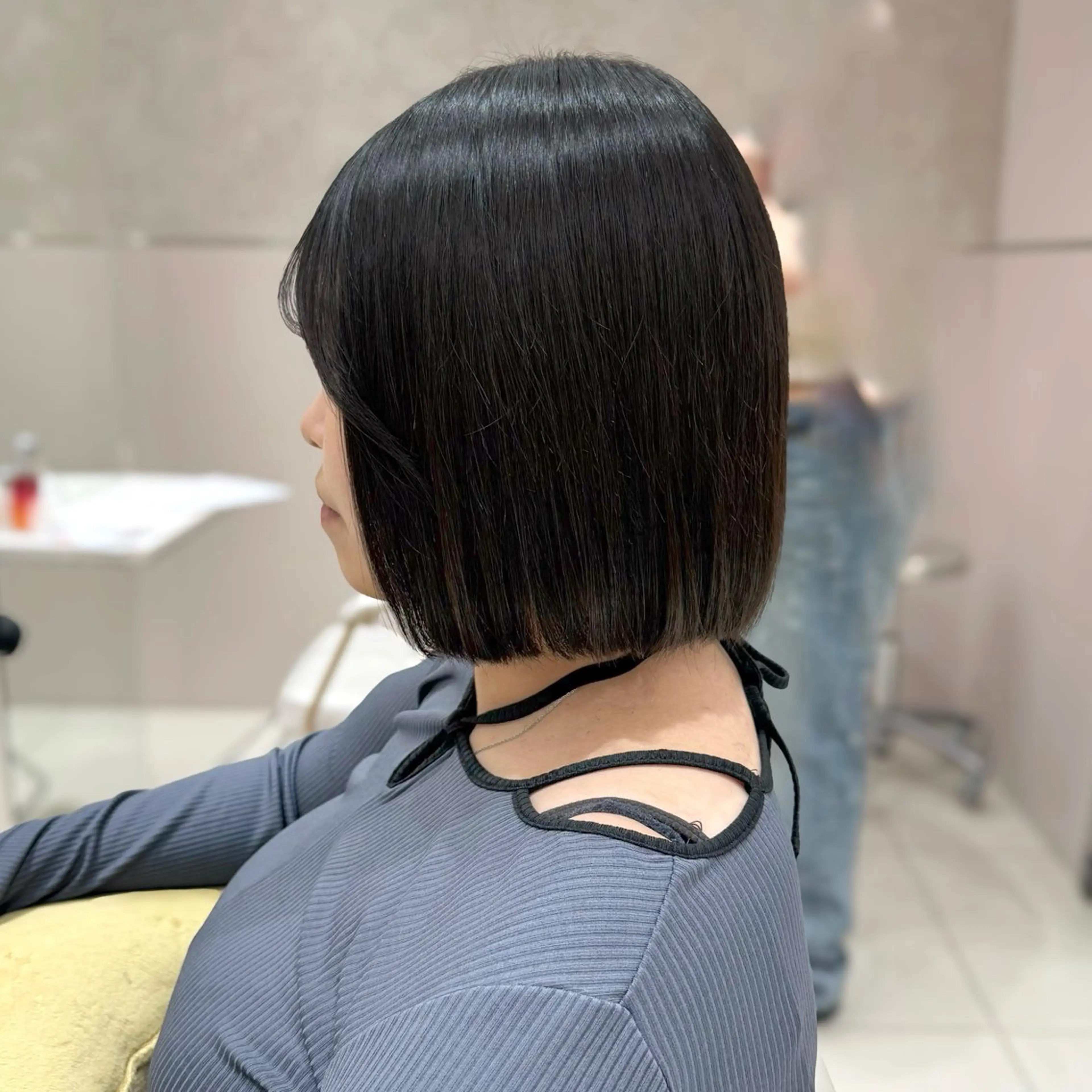 ショート カット ヘアカラー トリートメント 内田 志乃のヘアスタイル
