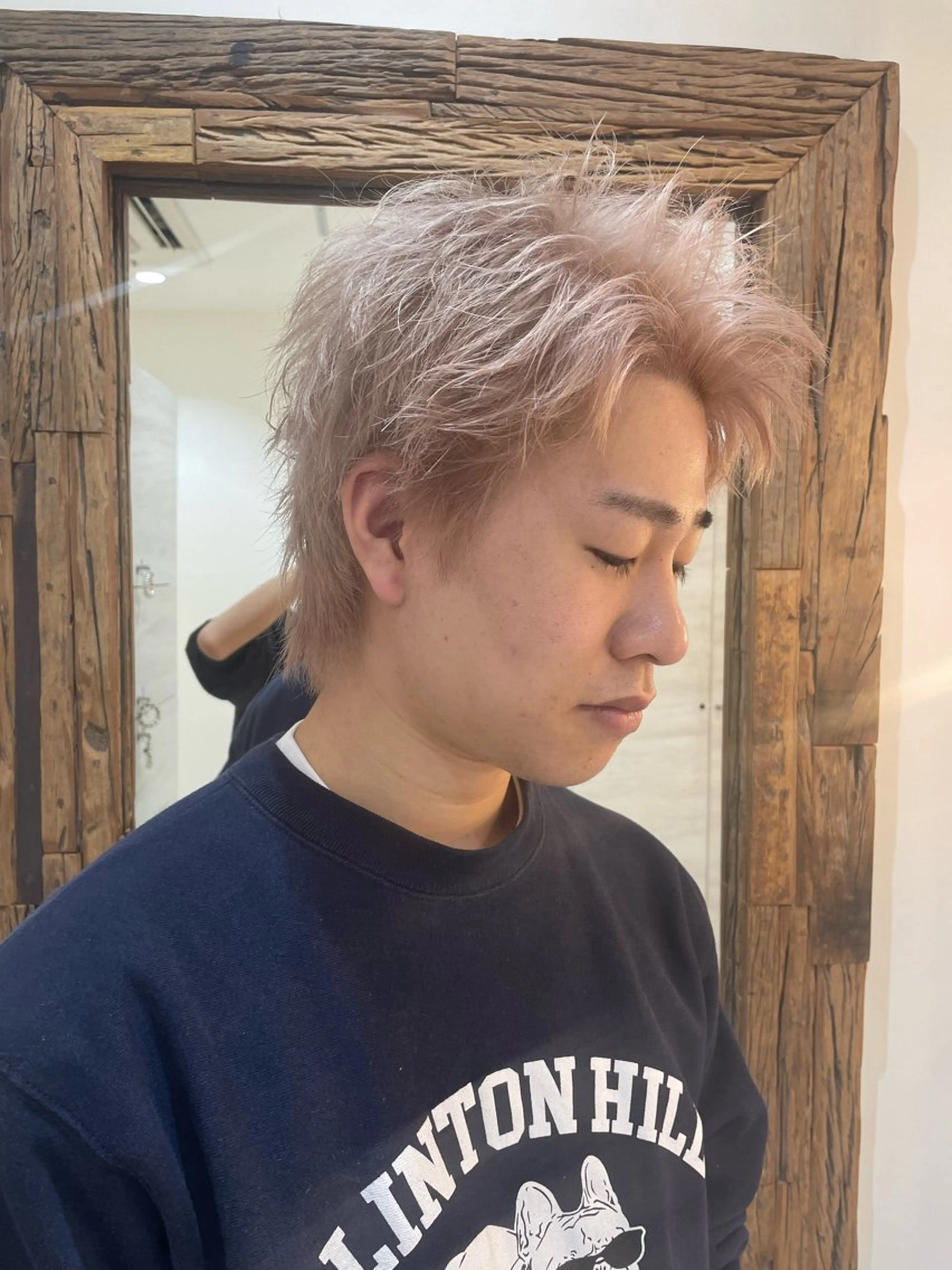 カラー 新田 章太郎のヘアスタイル