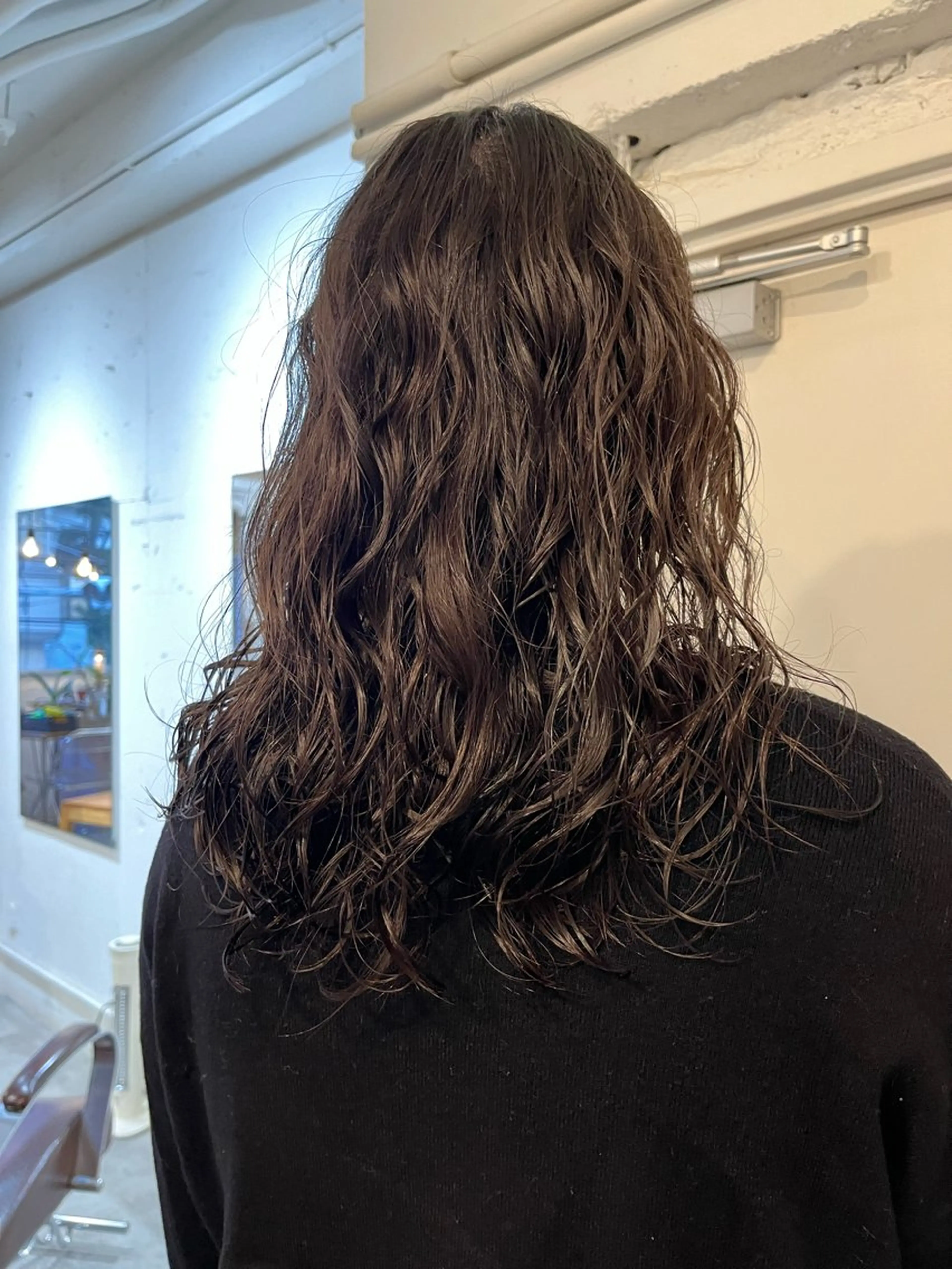 セミロング パーマ ✴︎UNU ✴︎モエカのヘアスタイル