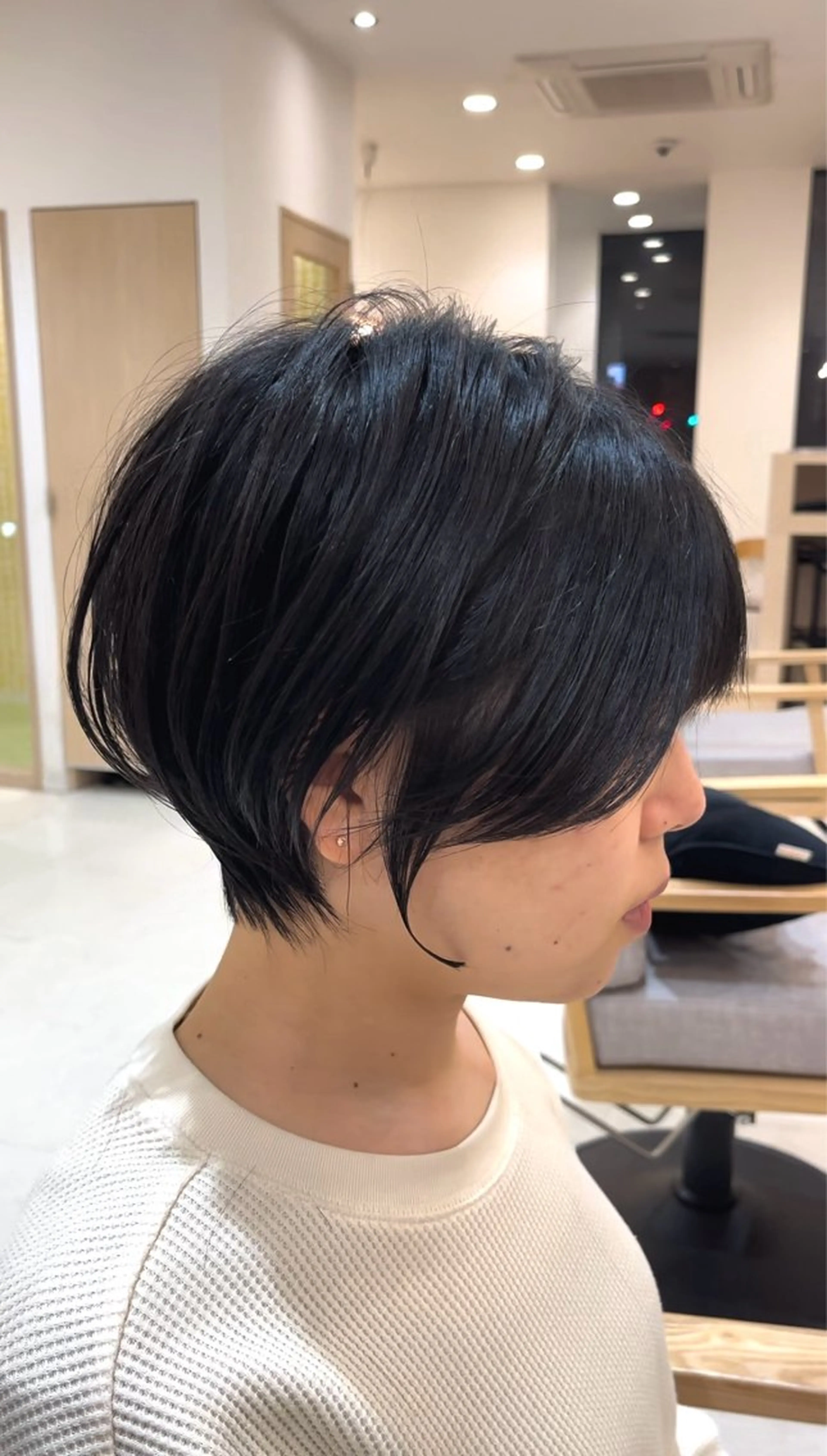 ショート 角田 雅行のヘアスタイル