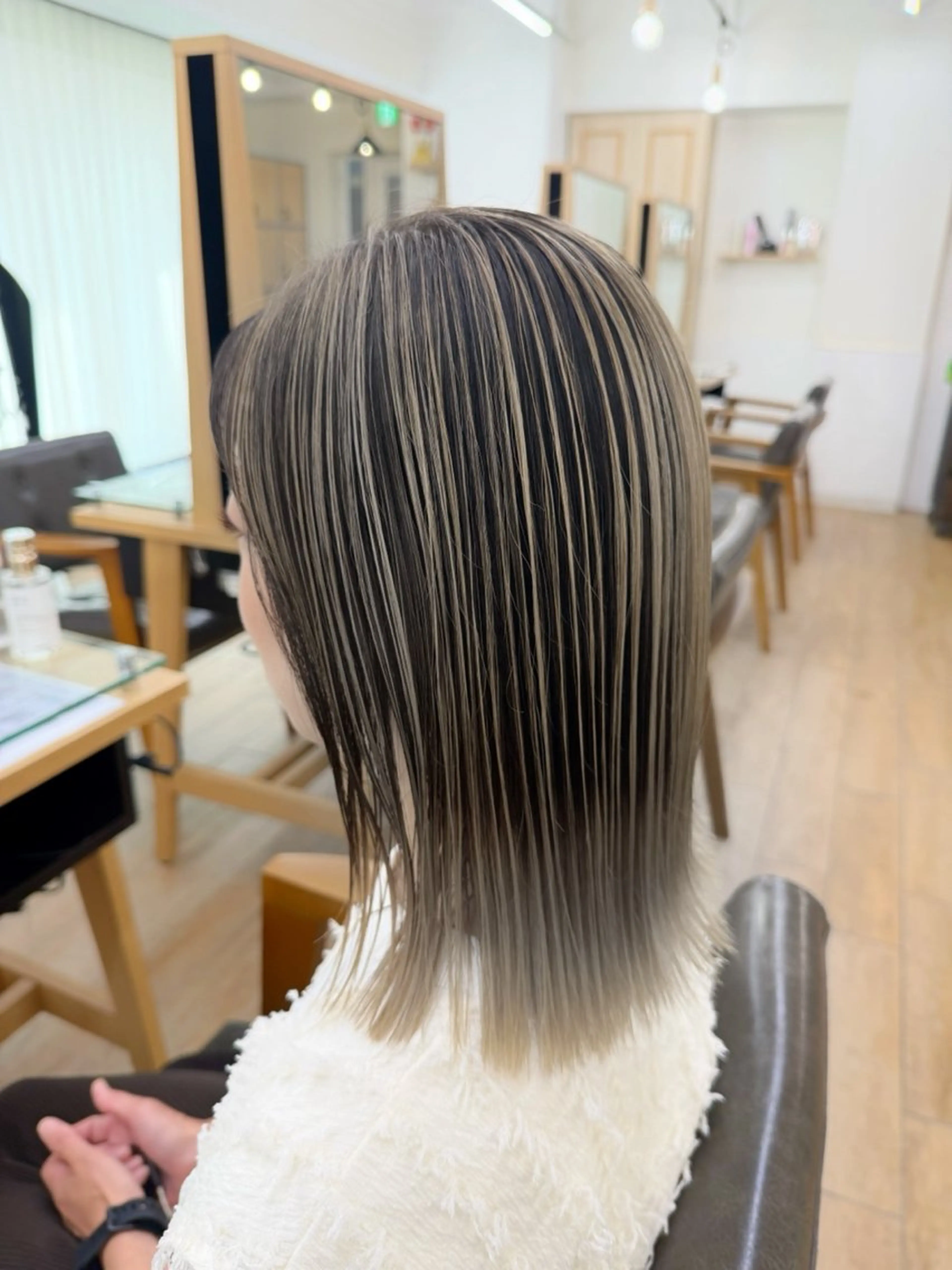 ミディアム カラー メンズ メンズバレイヤージュ メンズハイライト バレイヤージュ デザインカラー ハイライトカラー カット ヘアカラー パーマ/ハイライト 💙鶴岡　愛💙のヘアスタイル