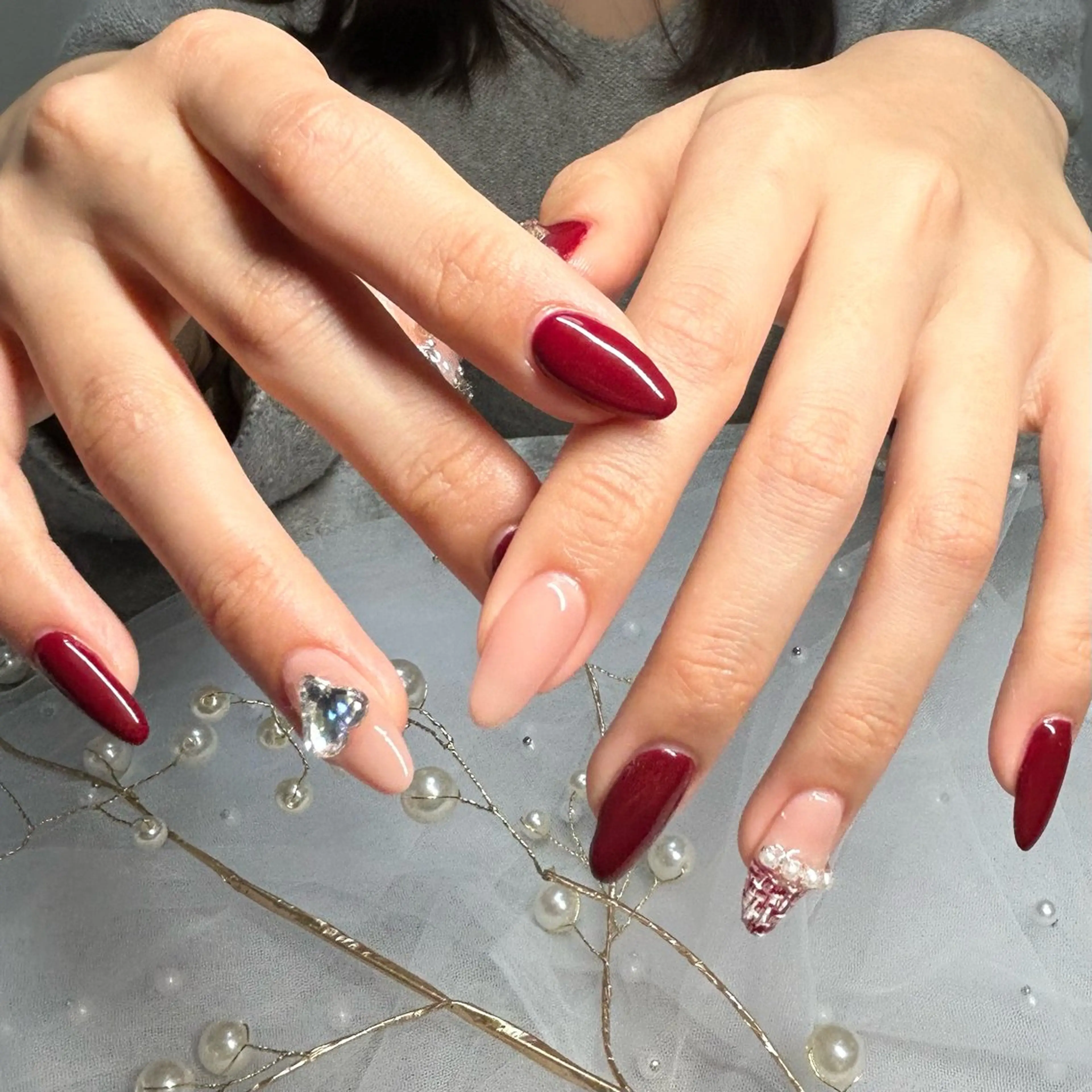 ネイル アートネイル キラキラネイル 冬ネイル クリスマス ハンドネイル ten nail salon　かえでのネイルデザイン