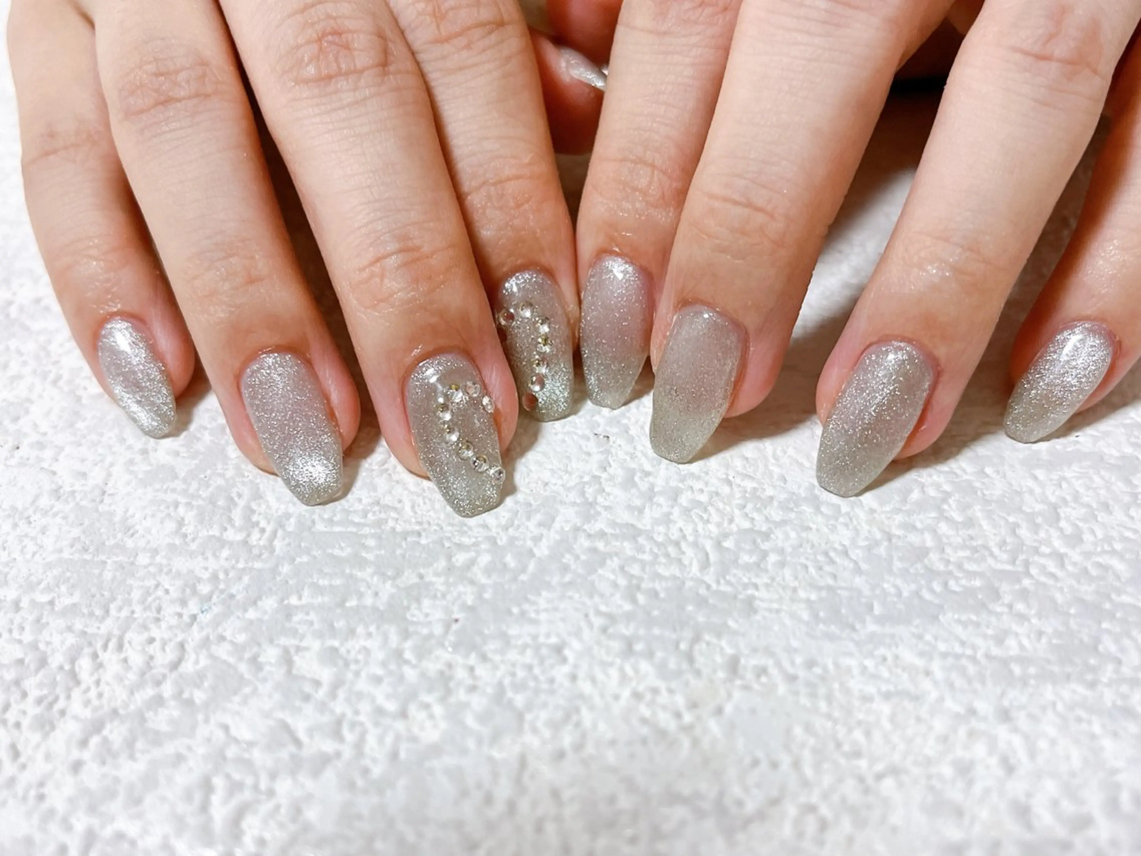 ネイル オーロラネイル フットネイル フレンチネイル ジェルネイル 韓国ネイル ハンドネイル mogunail &blowのネイルデザイン