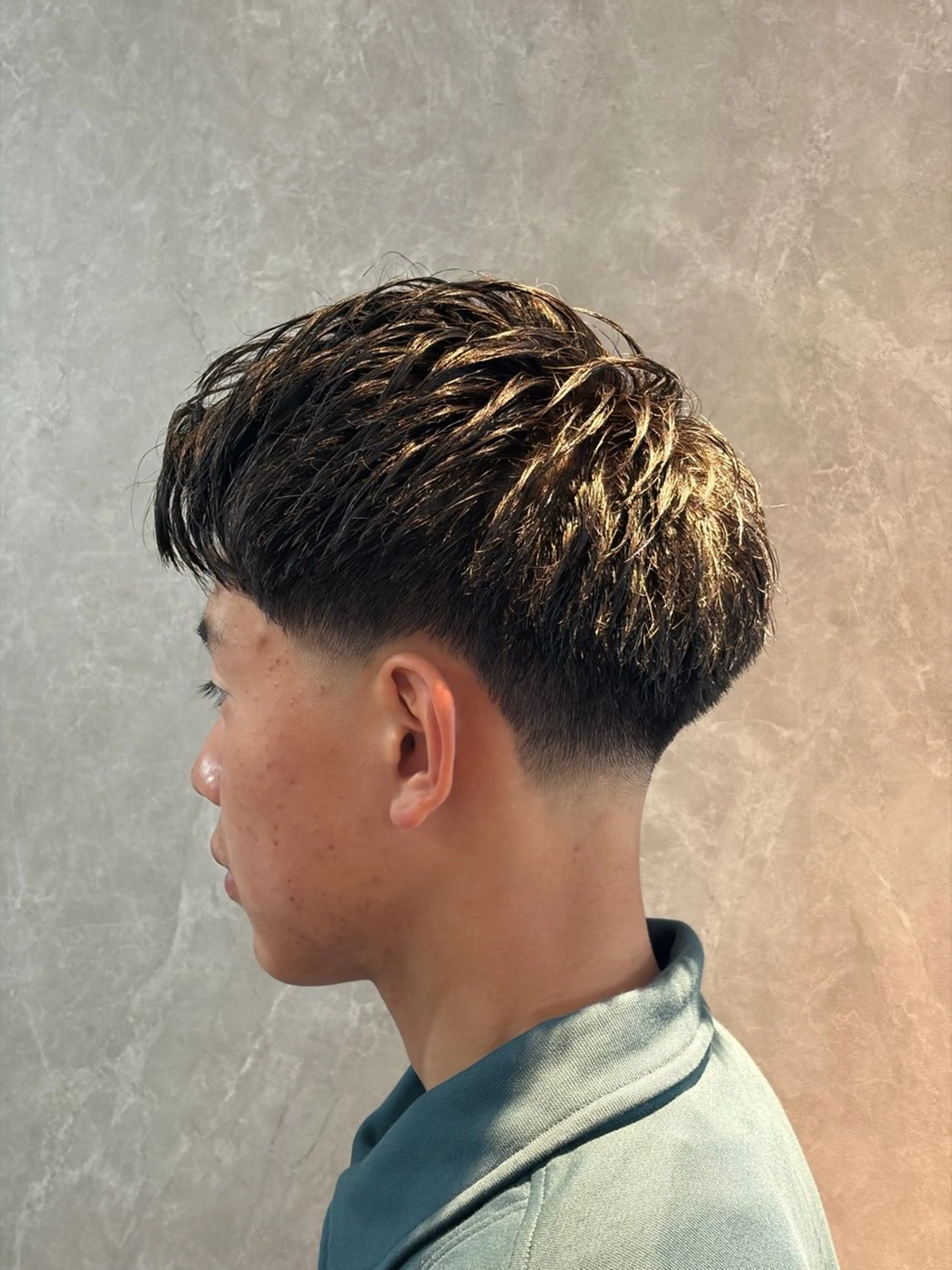 ショート メンズ アップバング フェードカット 高橋 怜玖／仙台／長町のヘアスタイル