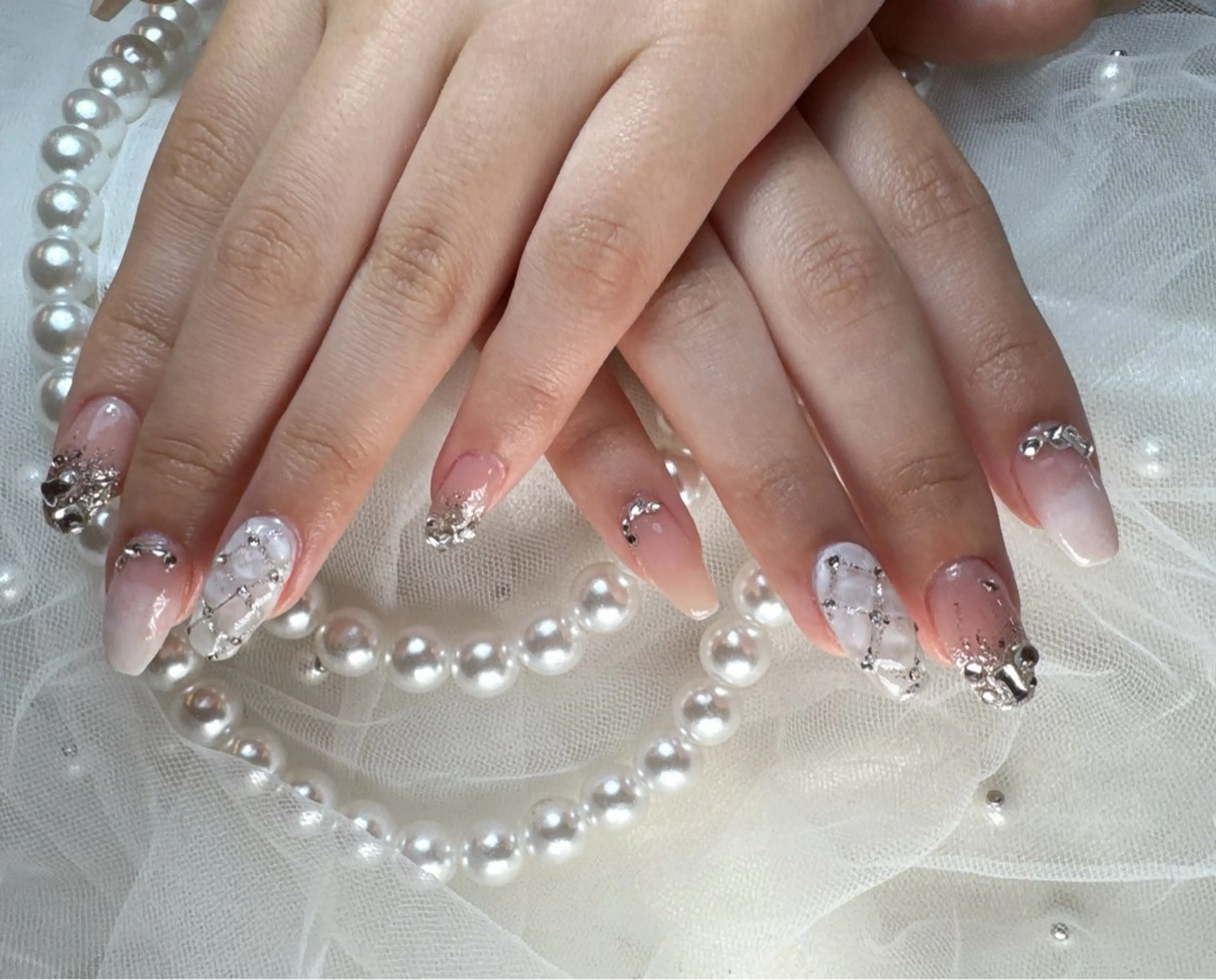 ネイル アートネイル フラワーネイル 韓国ネイル 持ち込み リセス 高田馬場のネイルデザイン