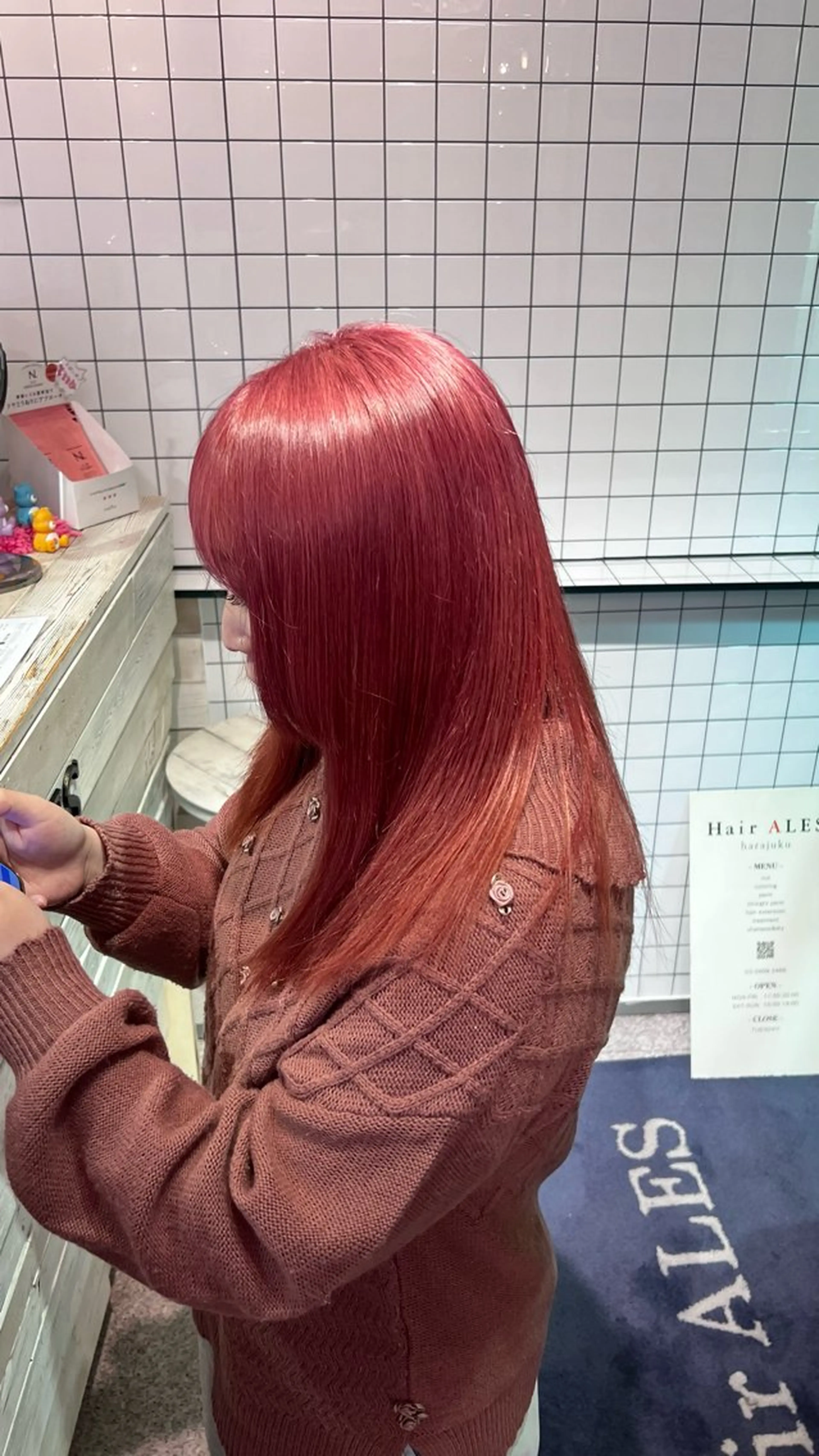 ロング ヘアカラー 個性的カラー ☆≡ねねのヘアスタイル