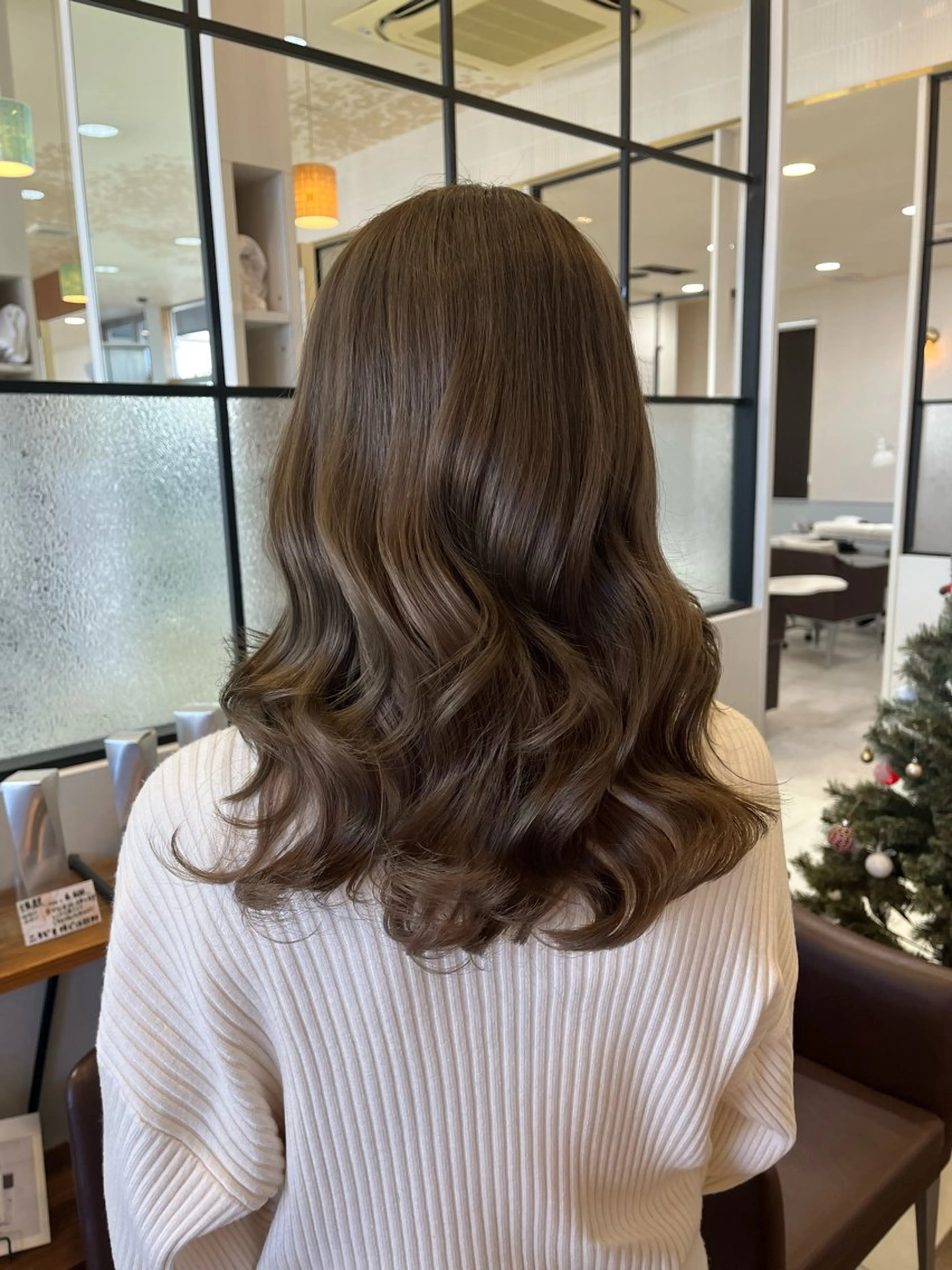 カラー Misaki/ レイヤー/ウルフのヘアスタイル