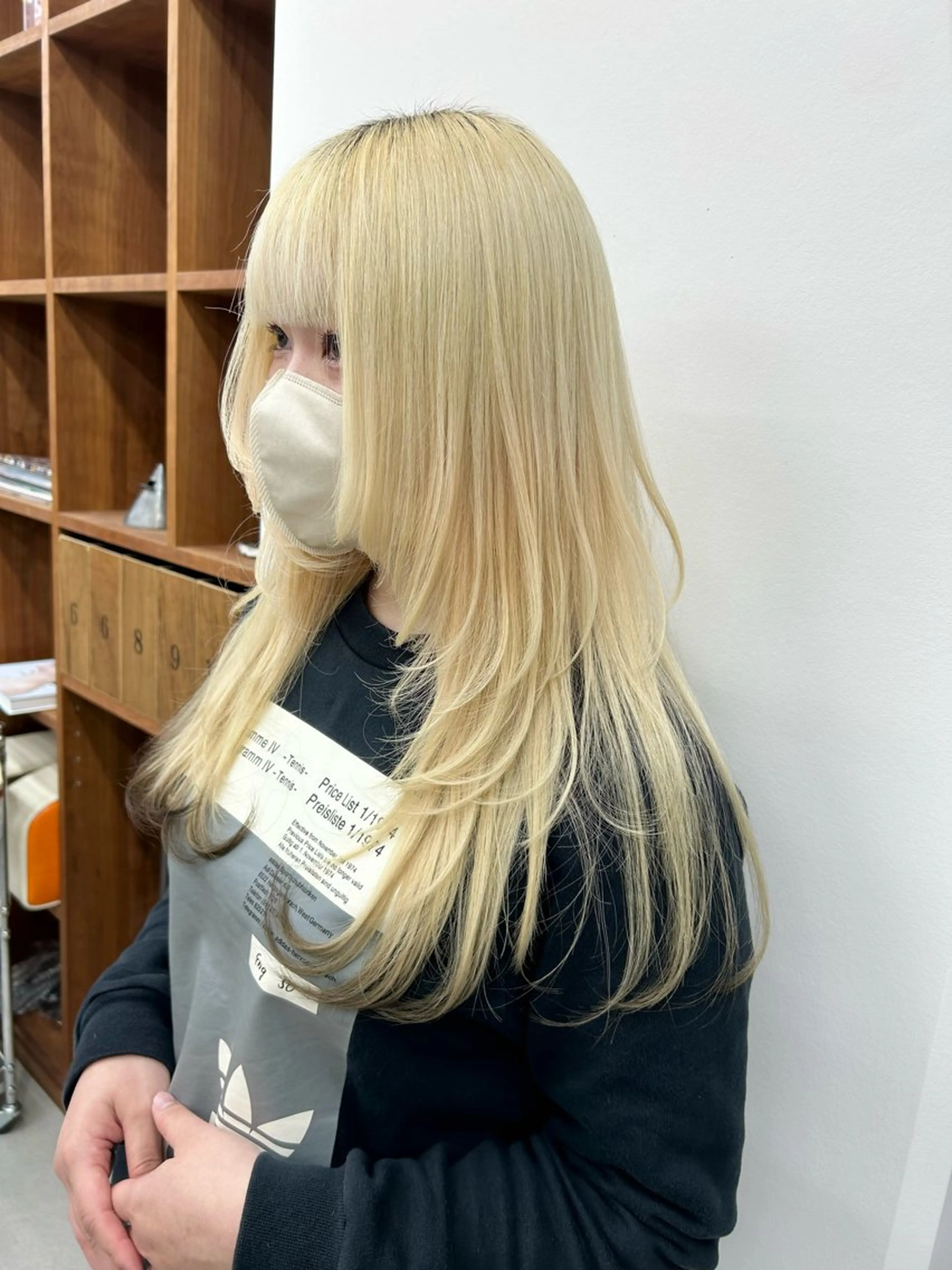 ロング レイヤーカット 藤原 あかりのヘアスタイル