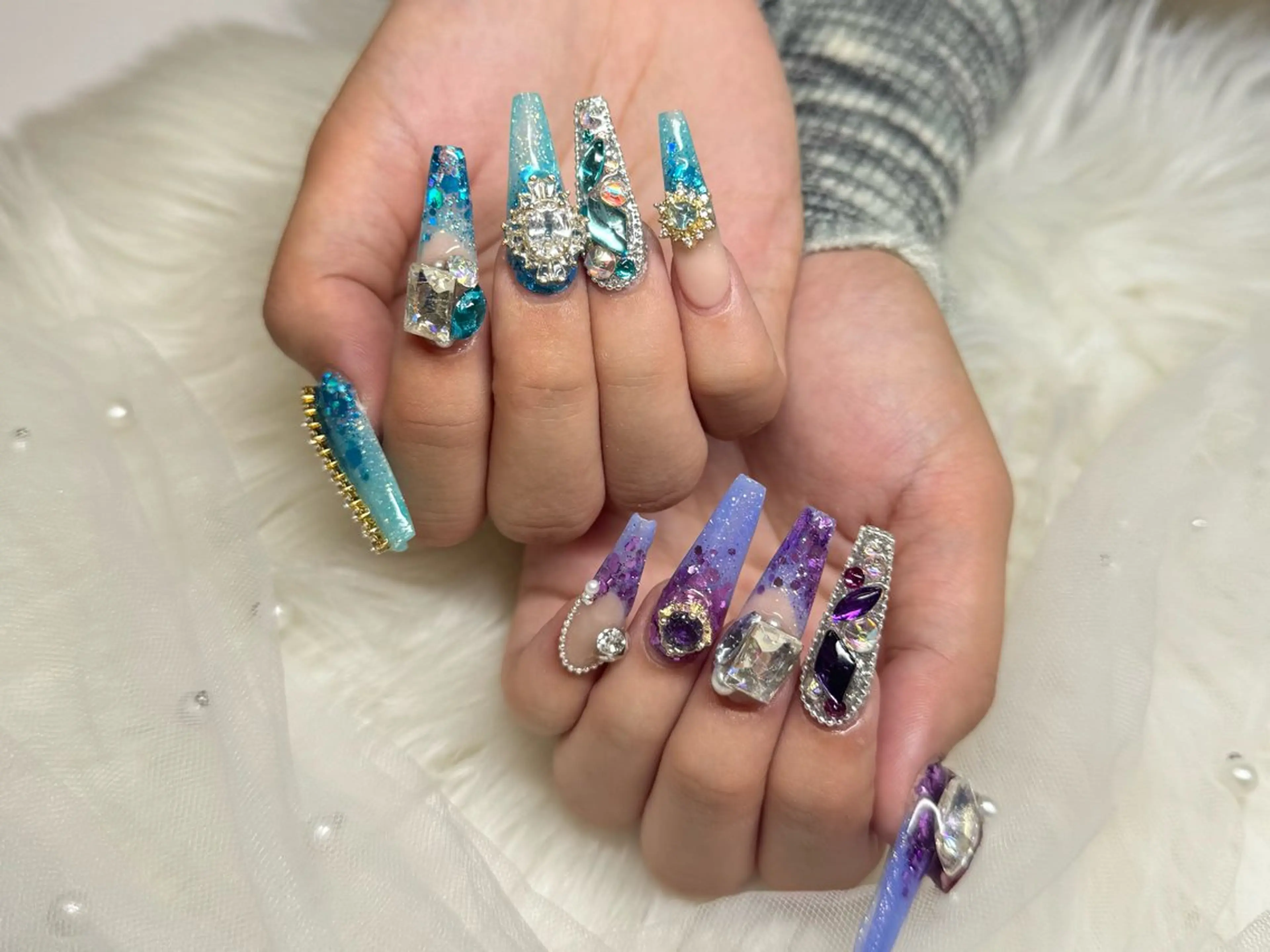 ネイル キラキラネイル スカルプネイル ハンドネイル LUCAS 千葉 AOI💅🏾💕のネイルデザイン