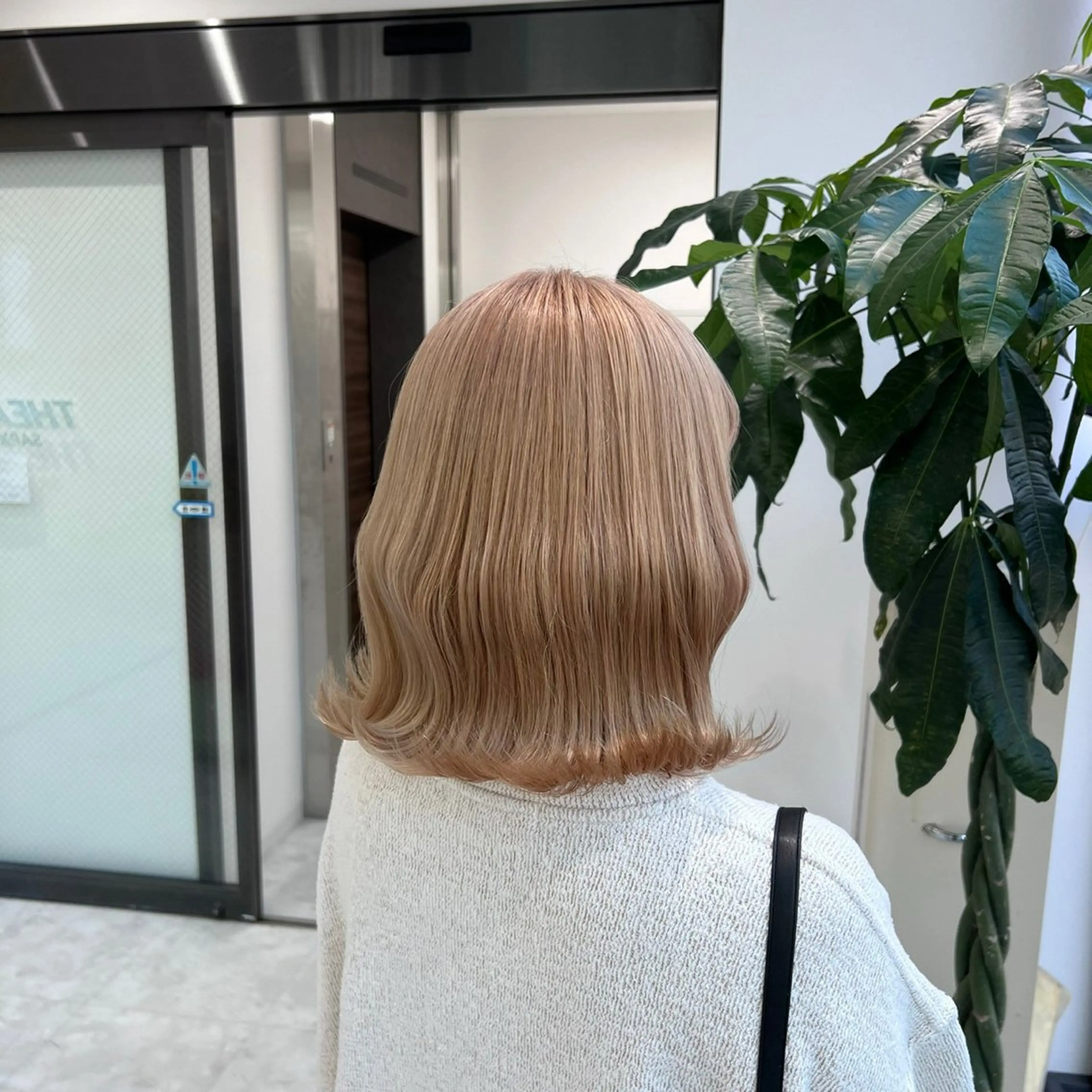 ミディアム カラー パーマ ヘアアレンジ メンズ 🤍透明感カラー🤍 似合わせ🤍AINEのヘアスタイル