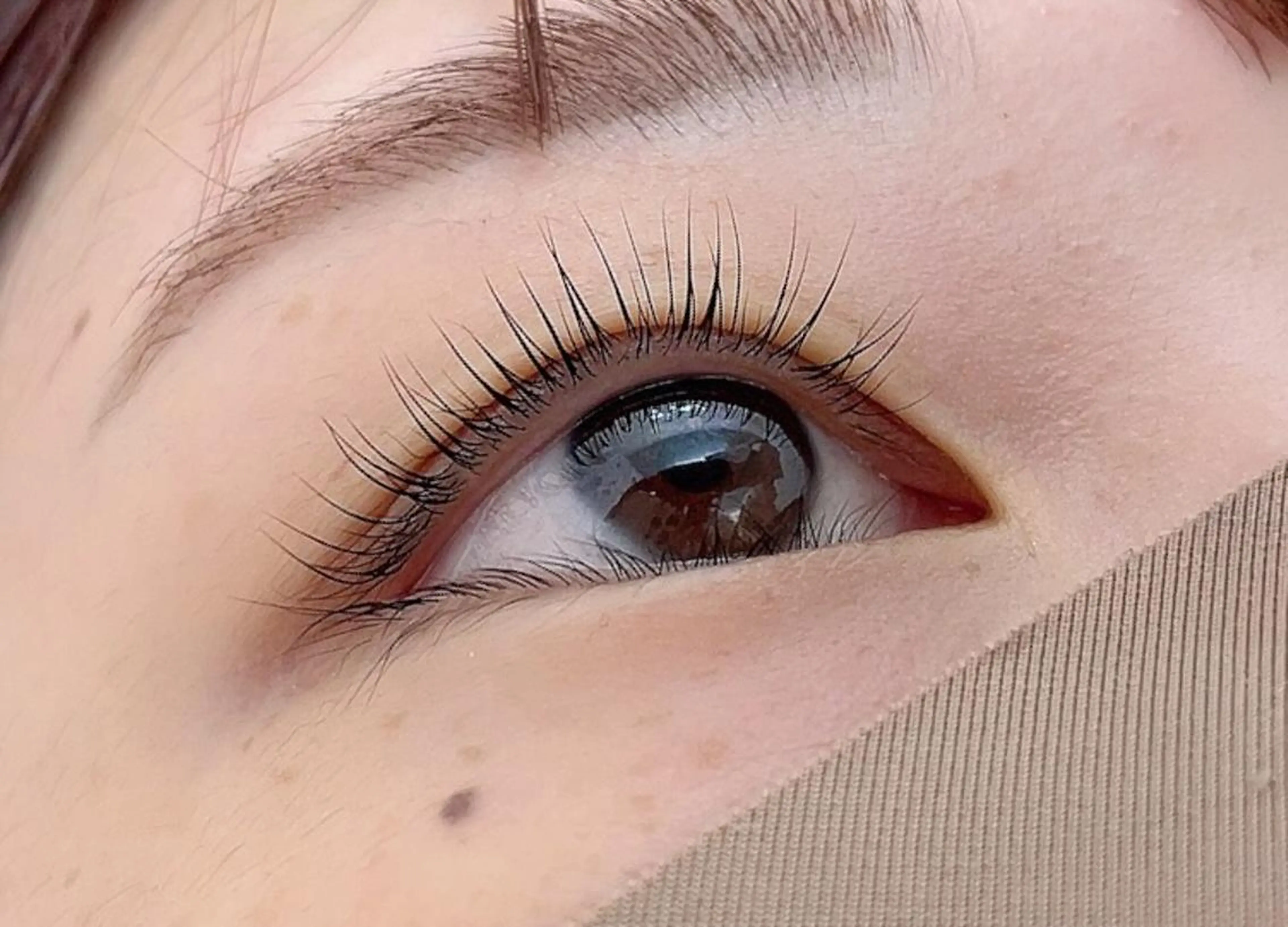 マツエク・マツパ eyelash f　香里園の眉毛・アイブロウイメージ