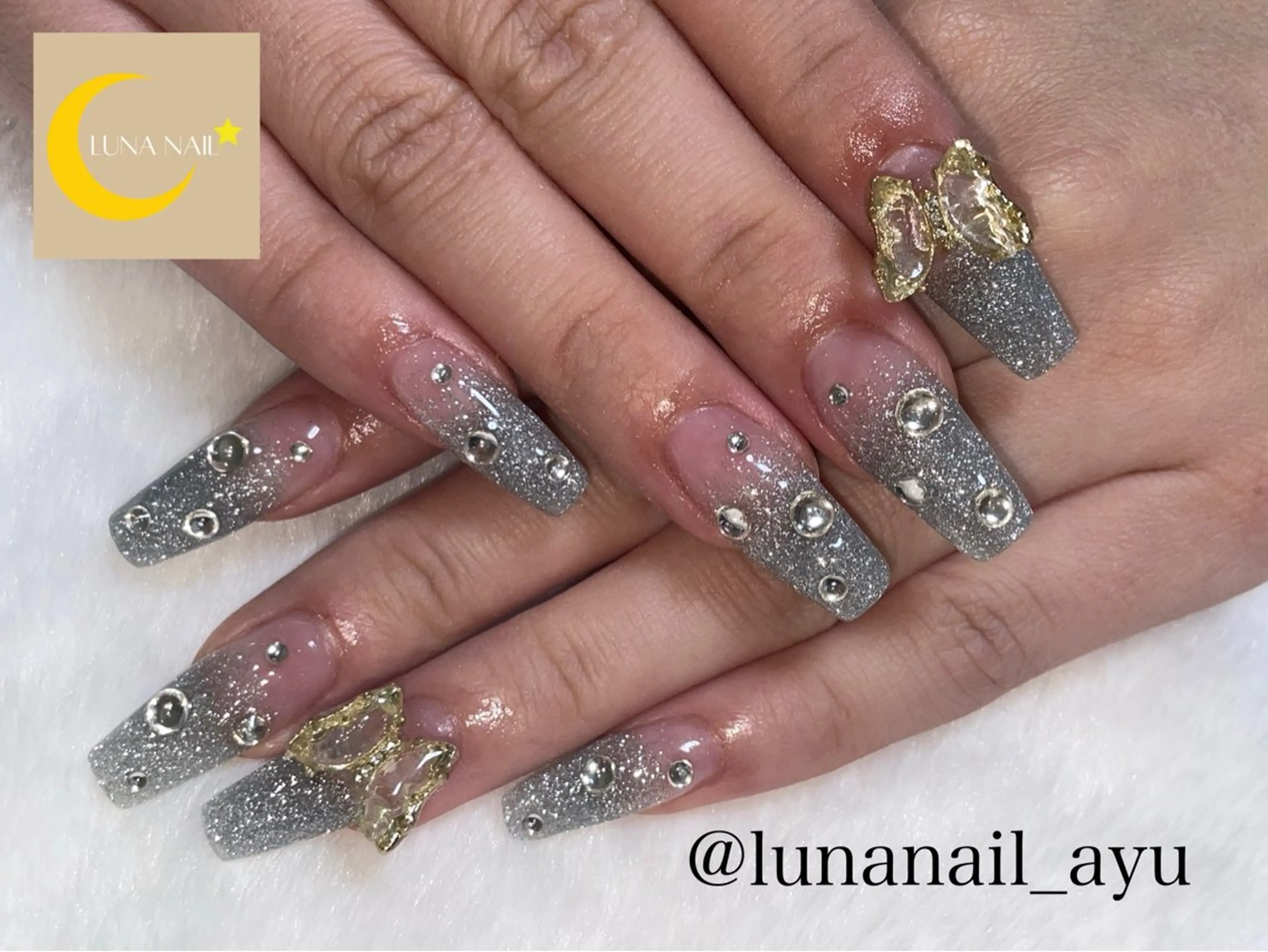 ネイル グラデーション ラメ(グリッター) ラメグラデーション スカルプネイル ハンドネイル LUNA NAIL ayuのネイルデザイン