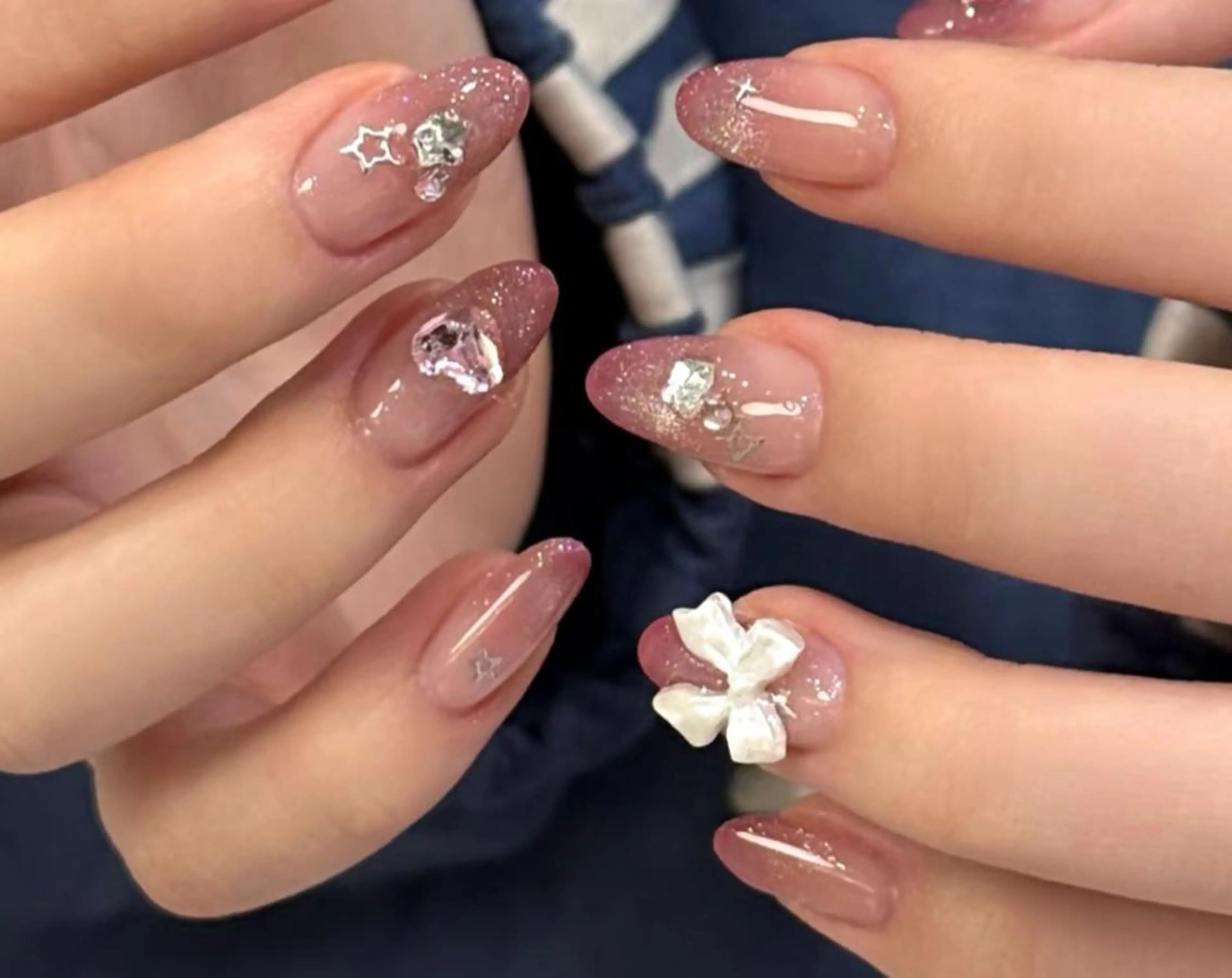 ネイル ハンドネイル エリ🫧 nail池袋東口のネイルデザイン