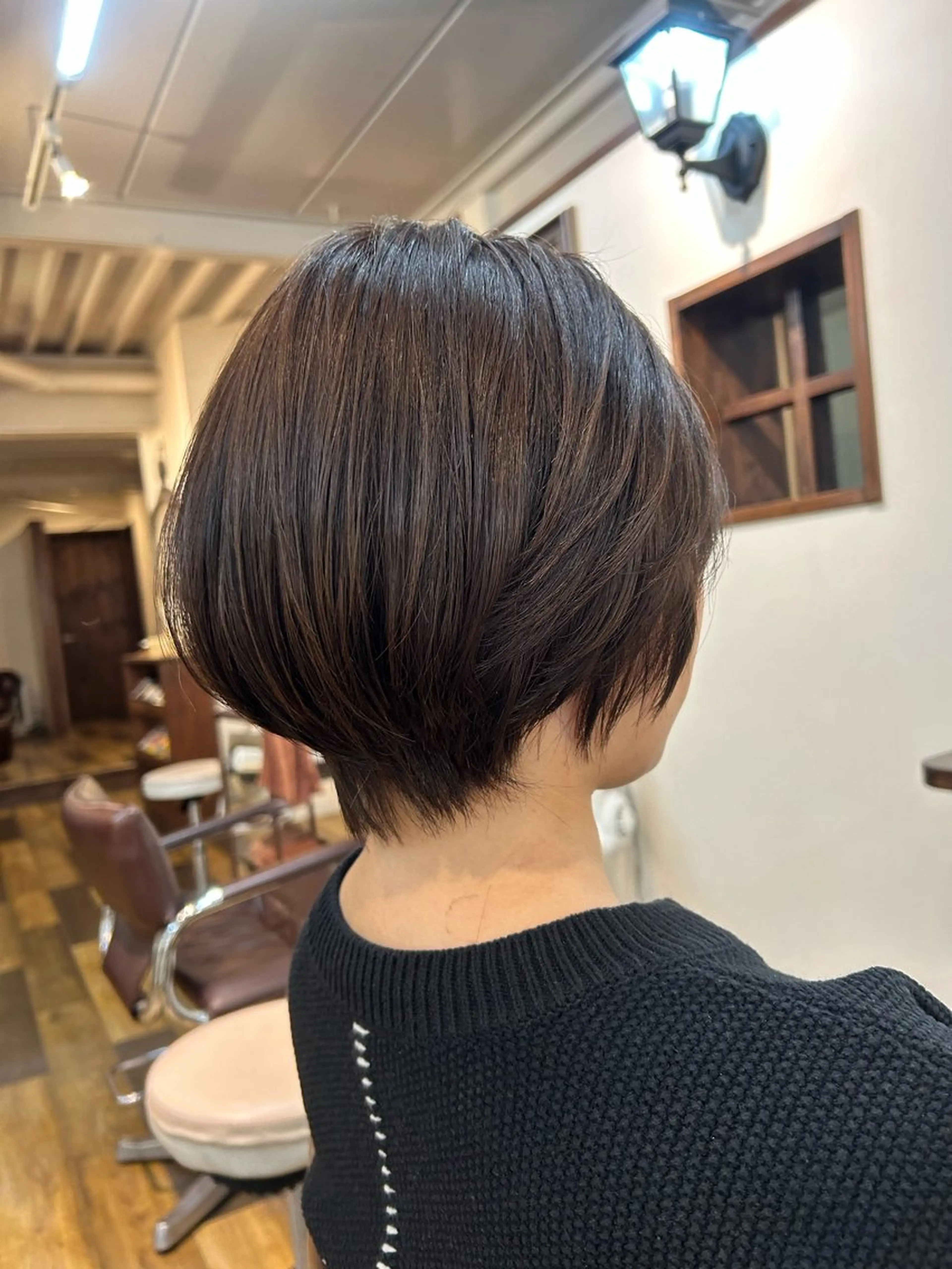 ショート カラー canonart上田 里恵のヘアスタイル