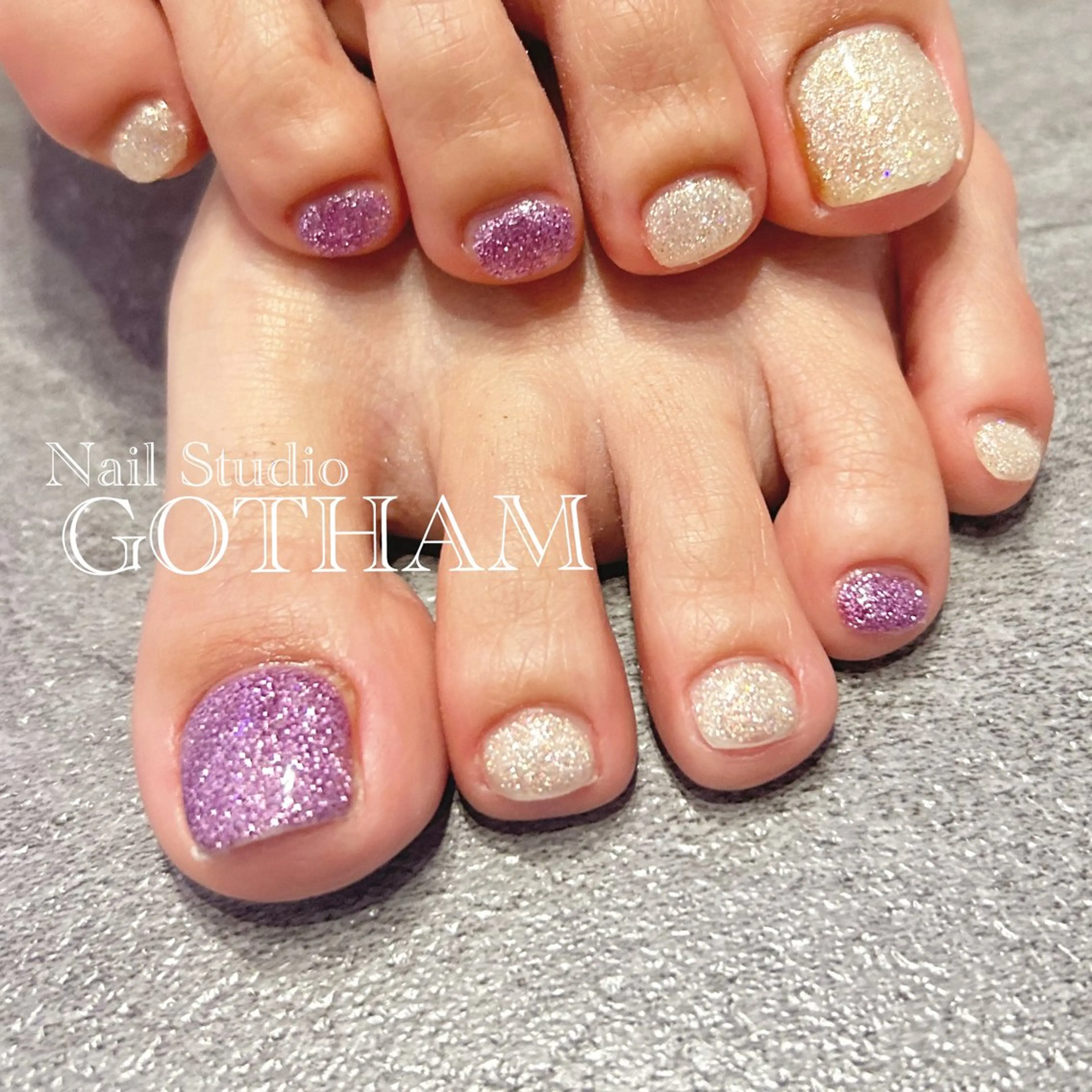 ネイル フットネイル 高円寺駅からすぐ🌈 ネイルGOTHAMのネイルデザイン