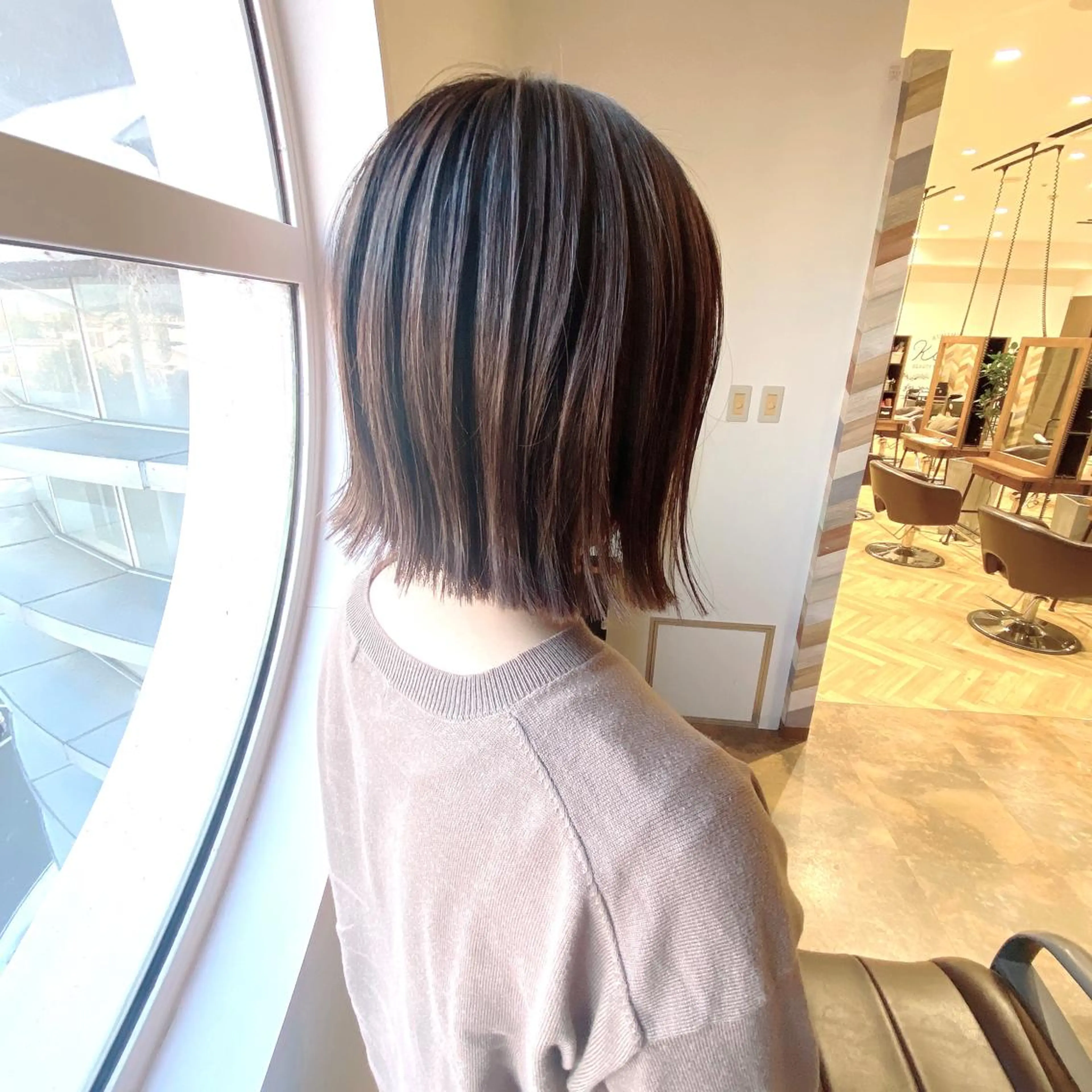 ショート I'sland【アイランド】所属・NAKAHARA TSUKUSHIのヘアスタイル