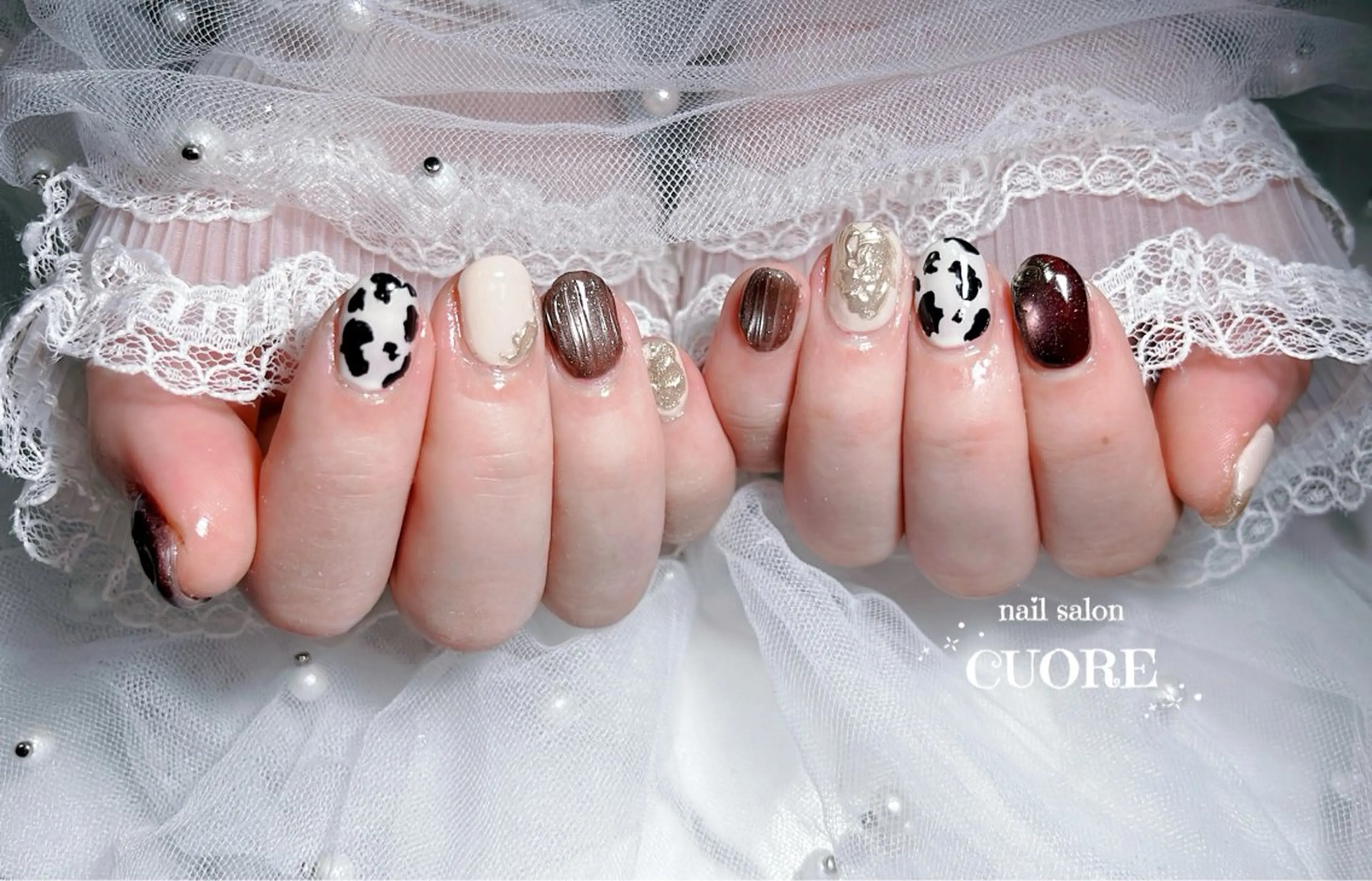 ネイル マグネットネイル ミラーネイル 持ち込み ハンドネイル nail salon CUOREのネイルデザイン