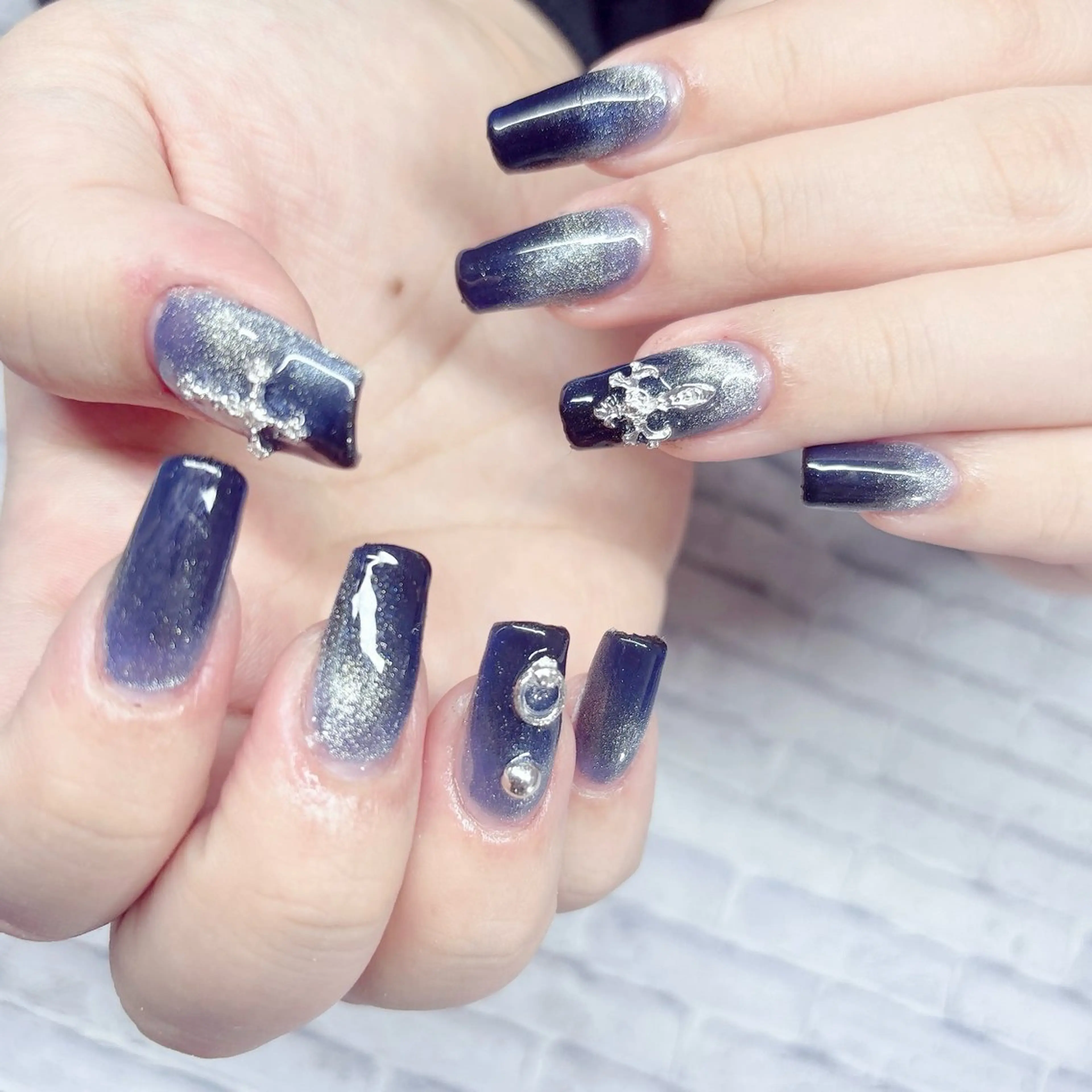 ネイル グラデーション マグネットネイル MYu Beauty Salon  MAIのネイルデザイン