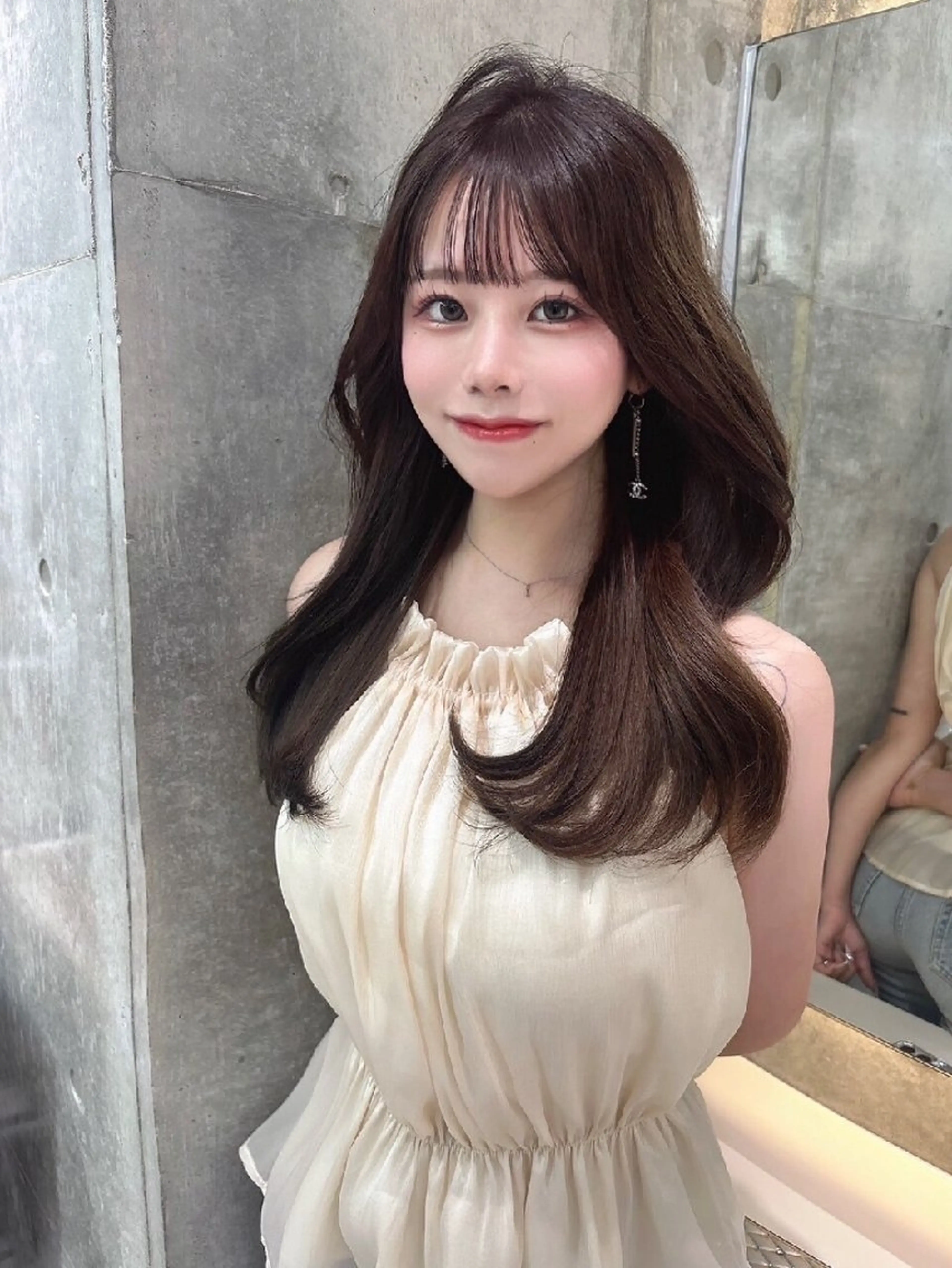 カラー ロング カット ヘアカラー トリートメント Lond Roleのヘアスタイル