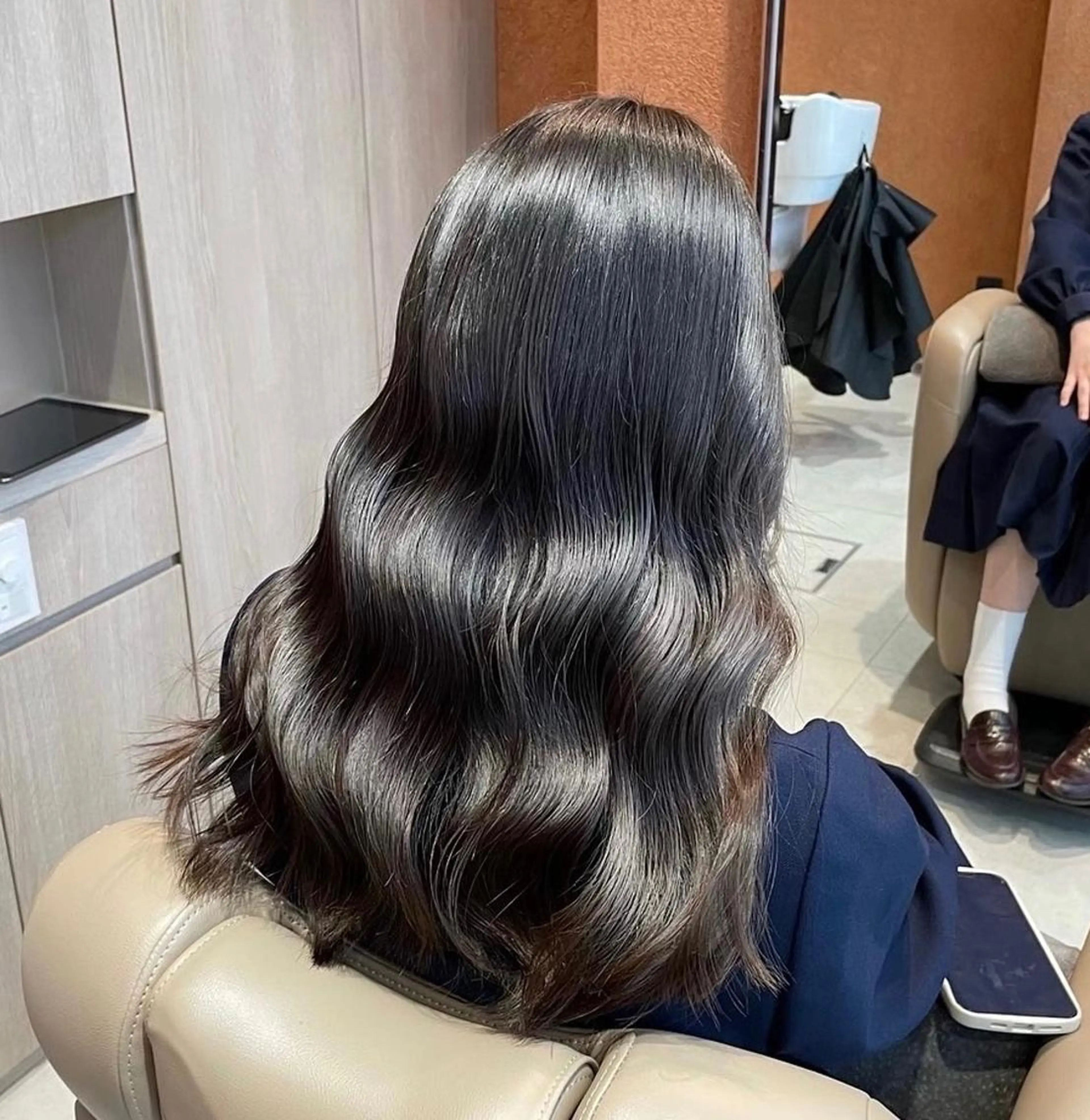 セミロング カット ヘアカラー トリートメント 難波/心斎橋/ボブ/ 髪質改善/ハイトーンのヘアスタイル