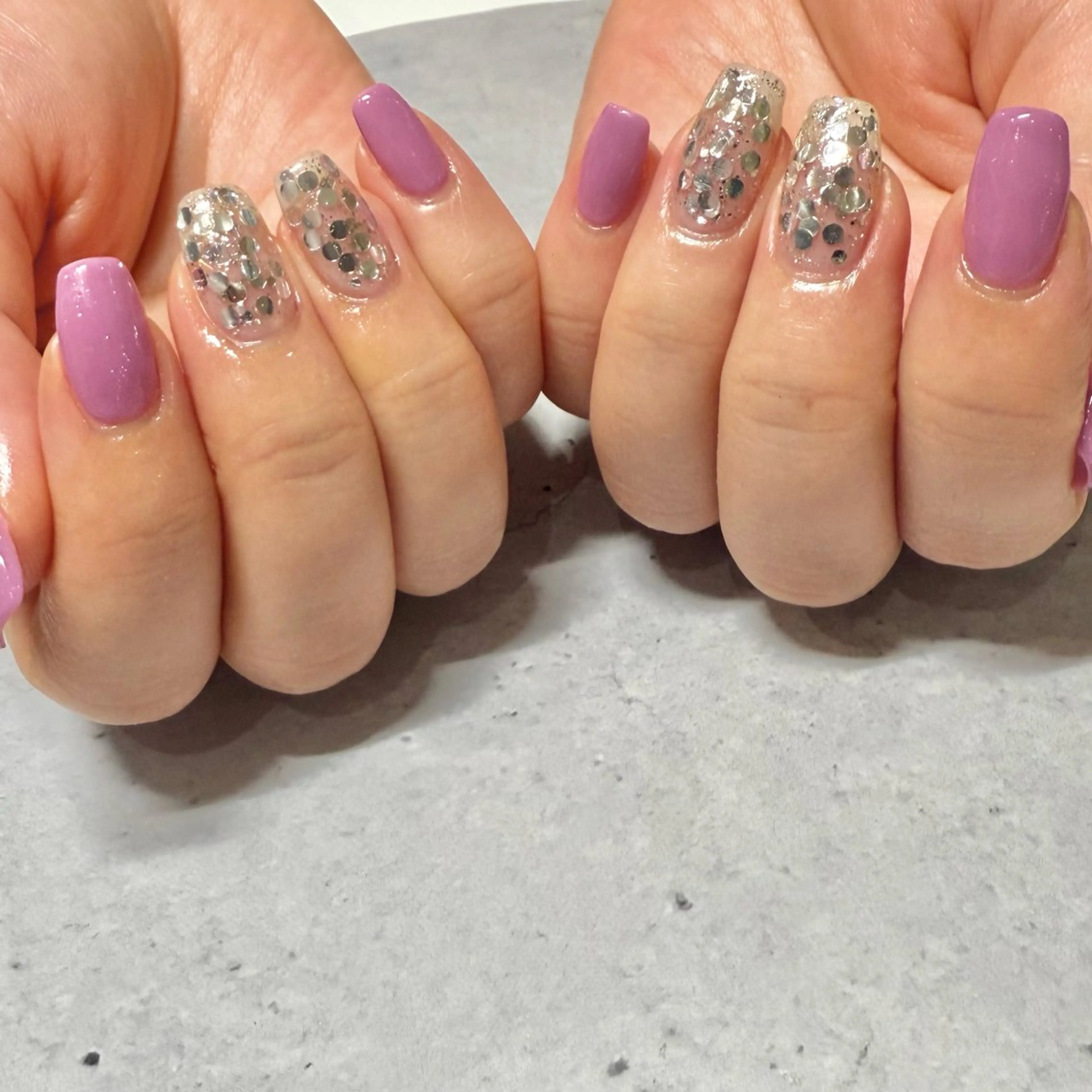 ネイル ハンドネイル chika .のネイルデザイン