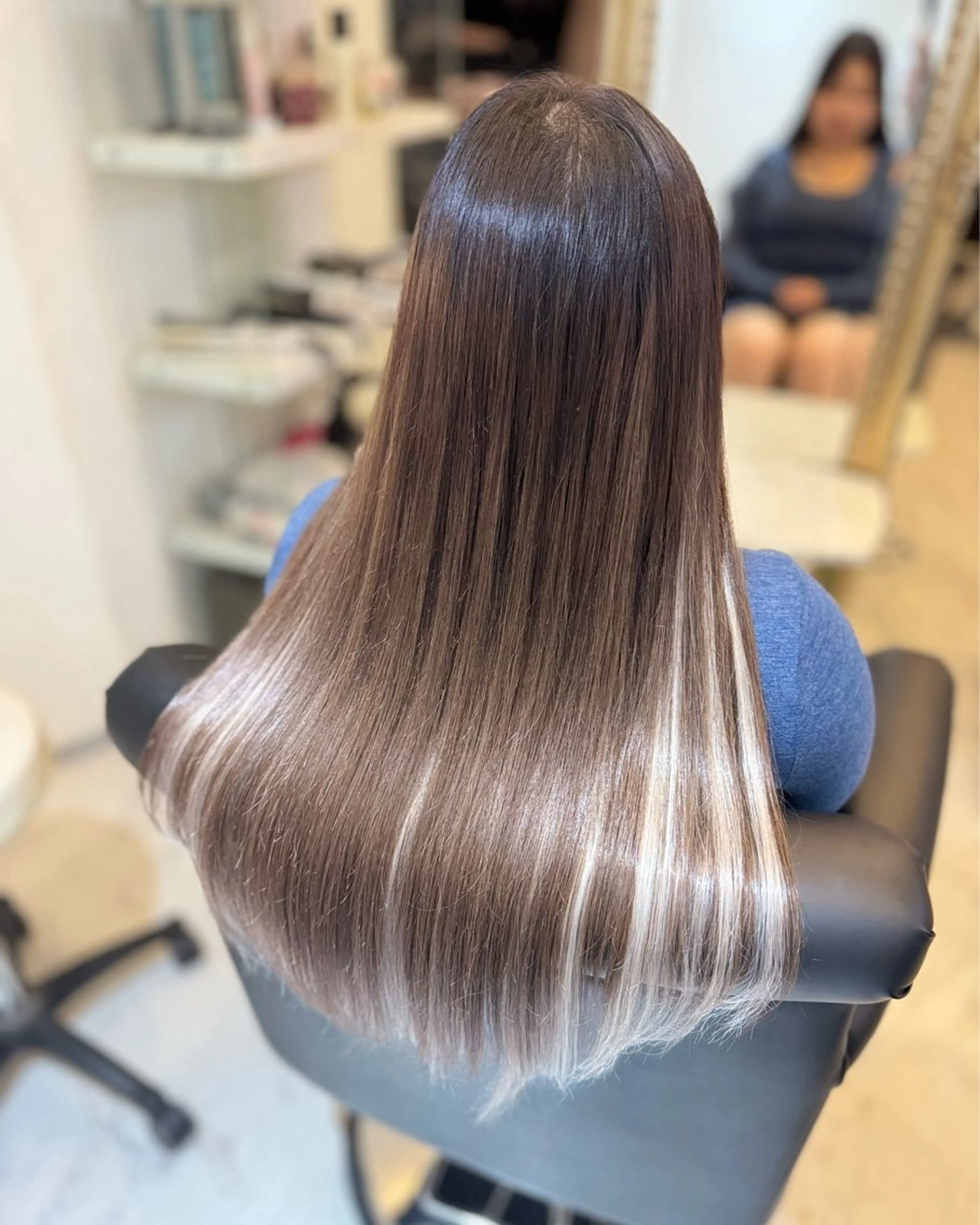 ロング カット ヘアカラー エクステ JADE 💎 Yukiのヘアスタイル