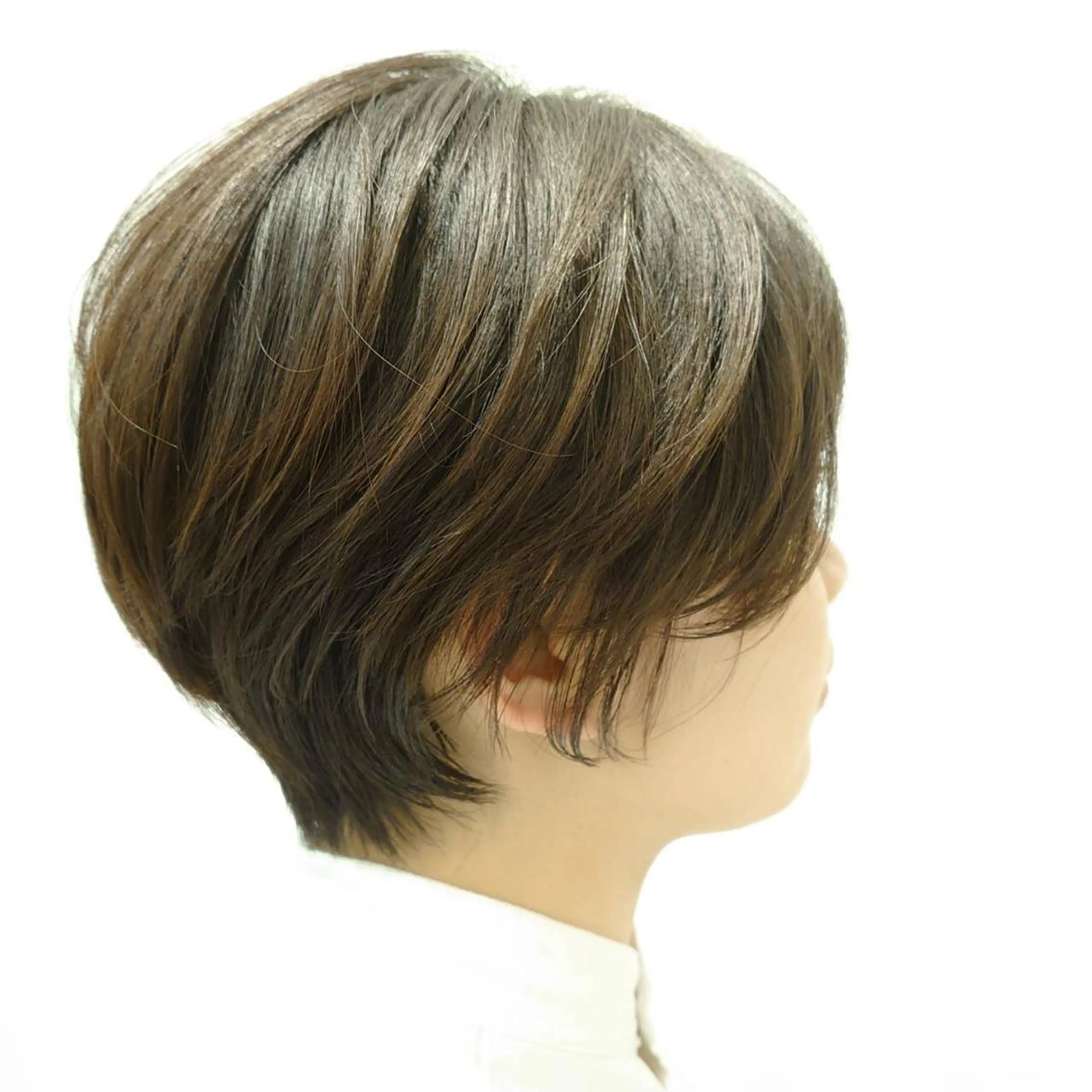 ショート くびれショート・ボブ カットorパーマ特化のヘアスタイル