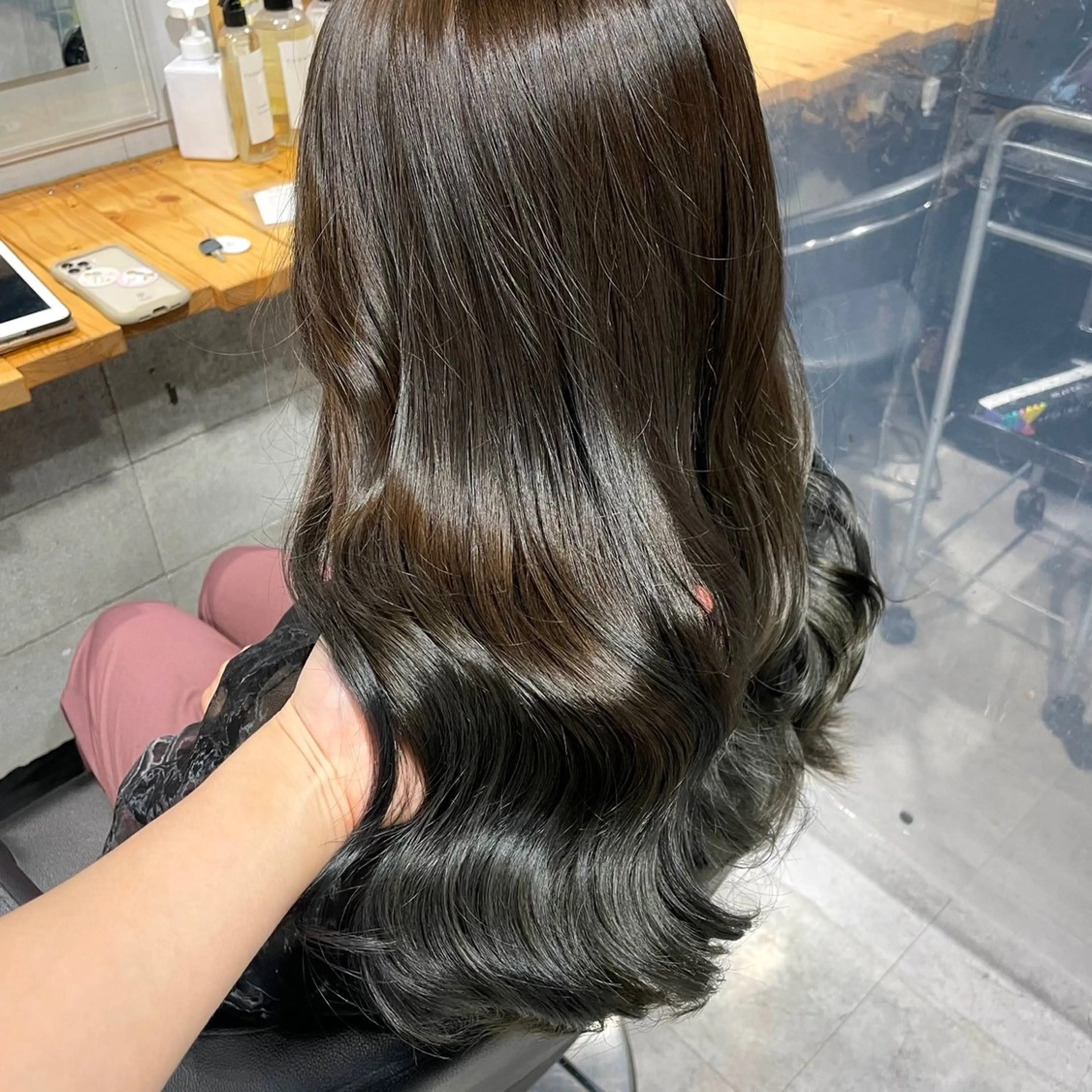 ロング カット ヘアカラー ヘッドスパ レイヤーStyle 🩵菜々実のヘアスタイル