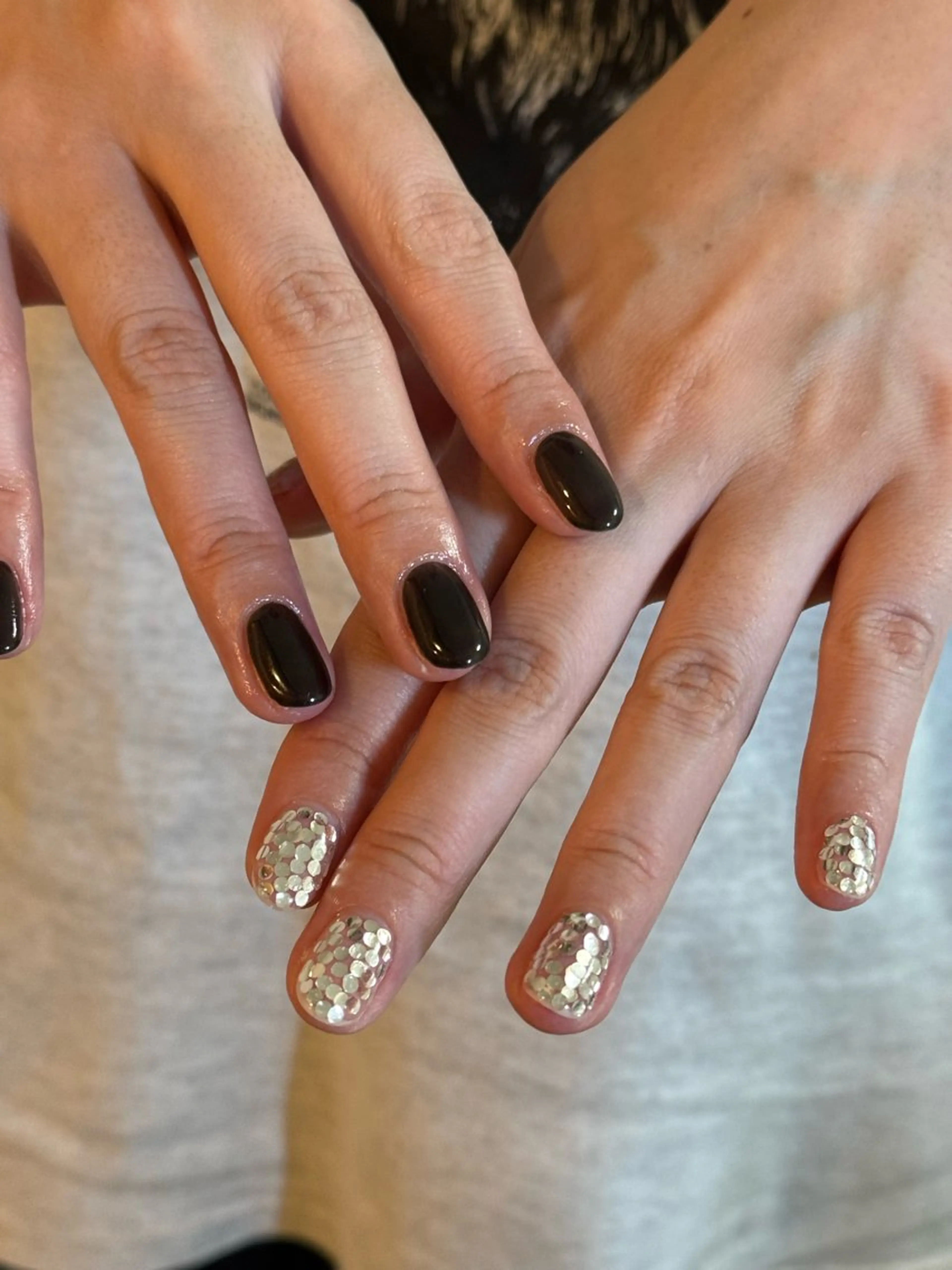 ネイル シルバー ハンドネイル Fujimori .のネイルデザイン