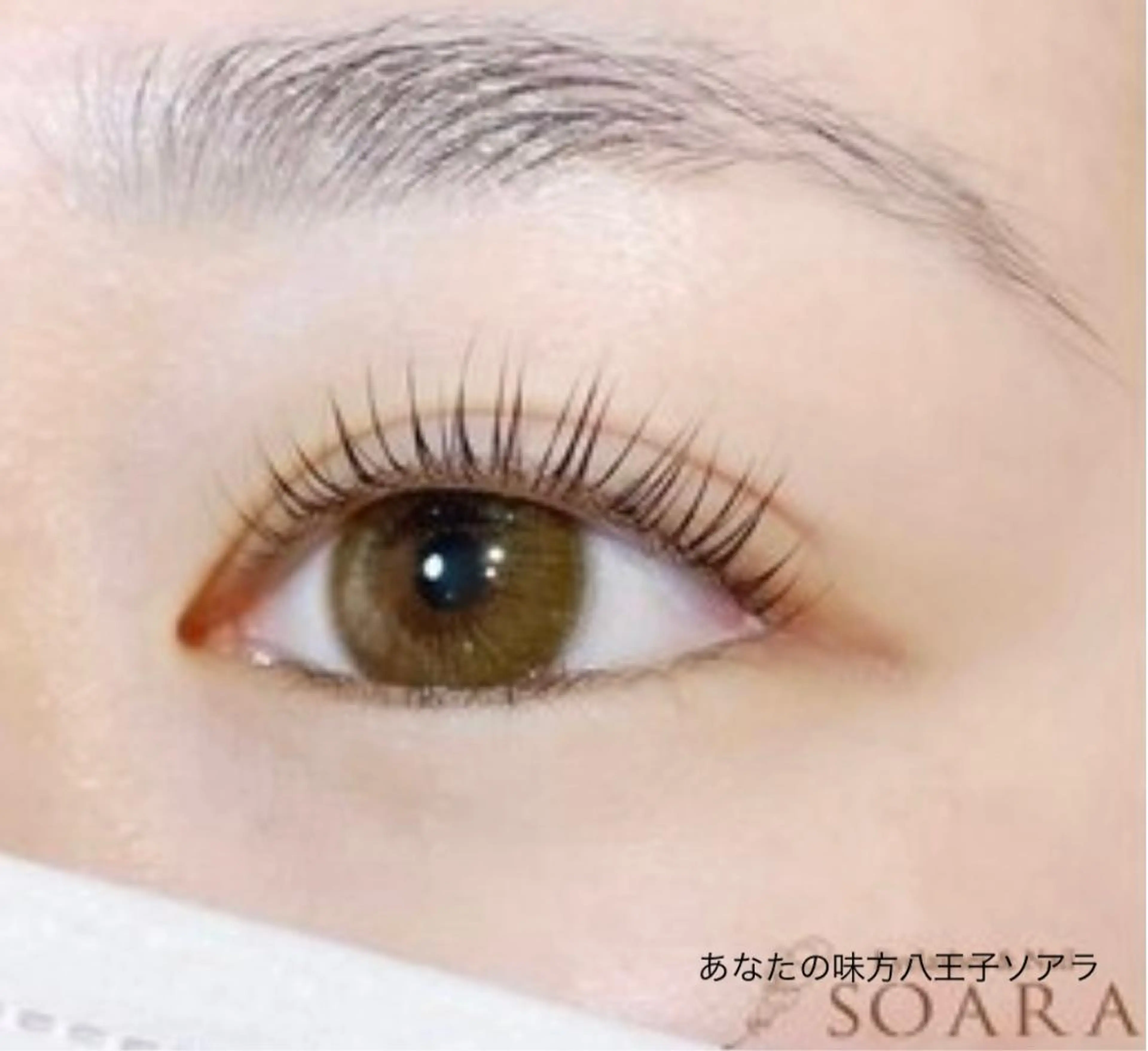 まつ毛エクステ１００本、まつ毛多いお客様はつけ放題がお得ですの写真