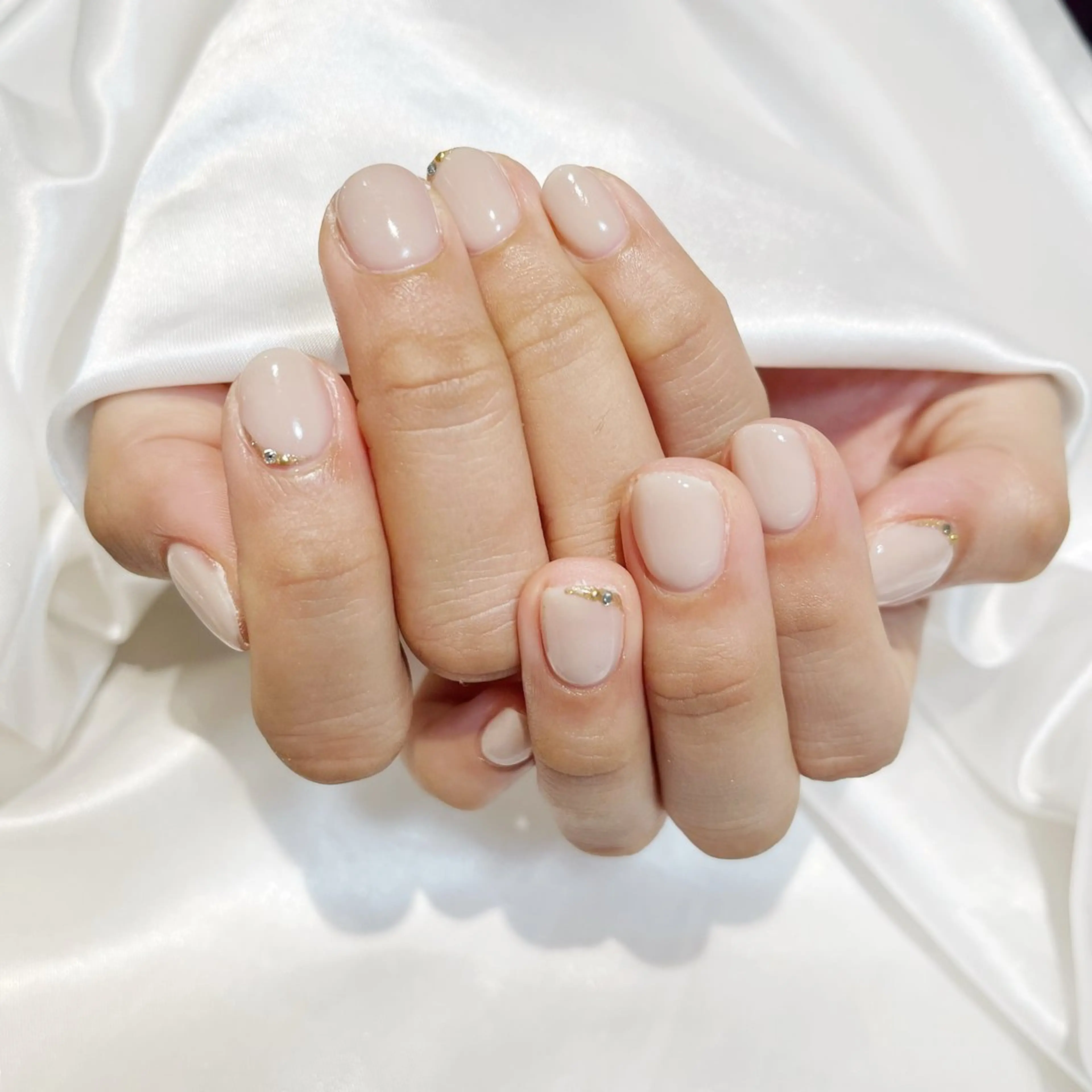 ネイル WISTERIA aisaのネイルデザイン