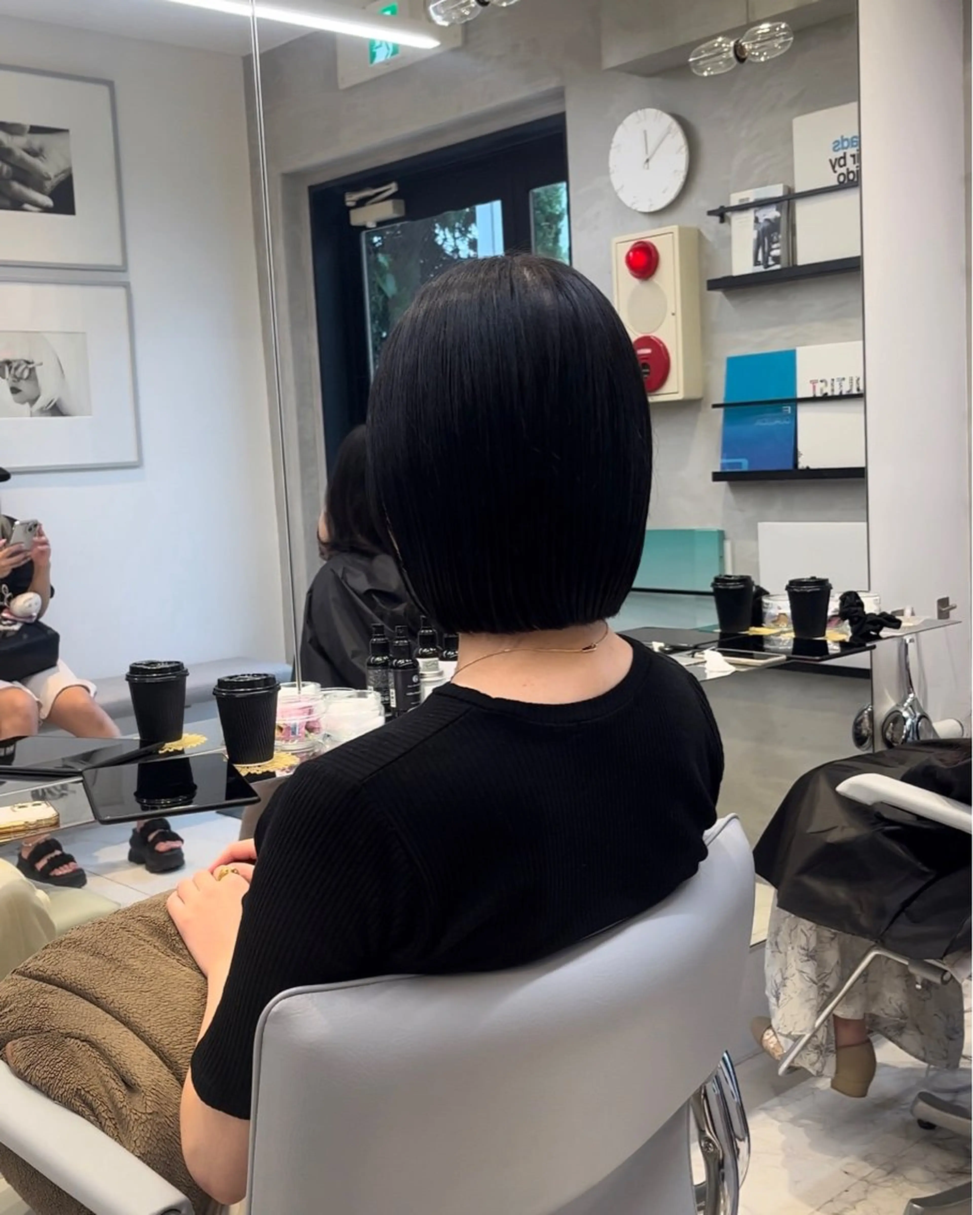 ミディアム カラー ボブ メンズ眉毛サロン⚪️ マユクリア名古屋栄店の眉毛・アイブロウイメージ