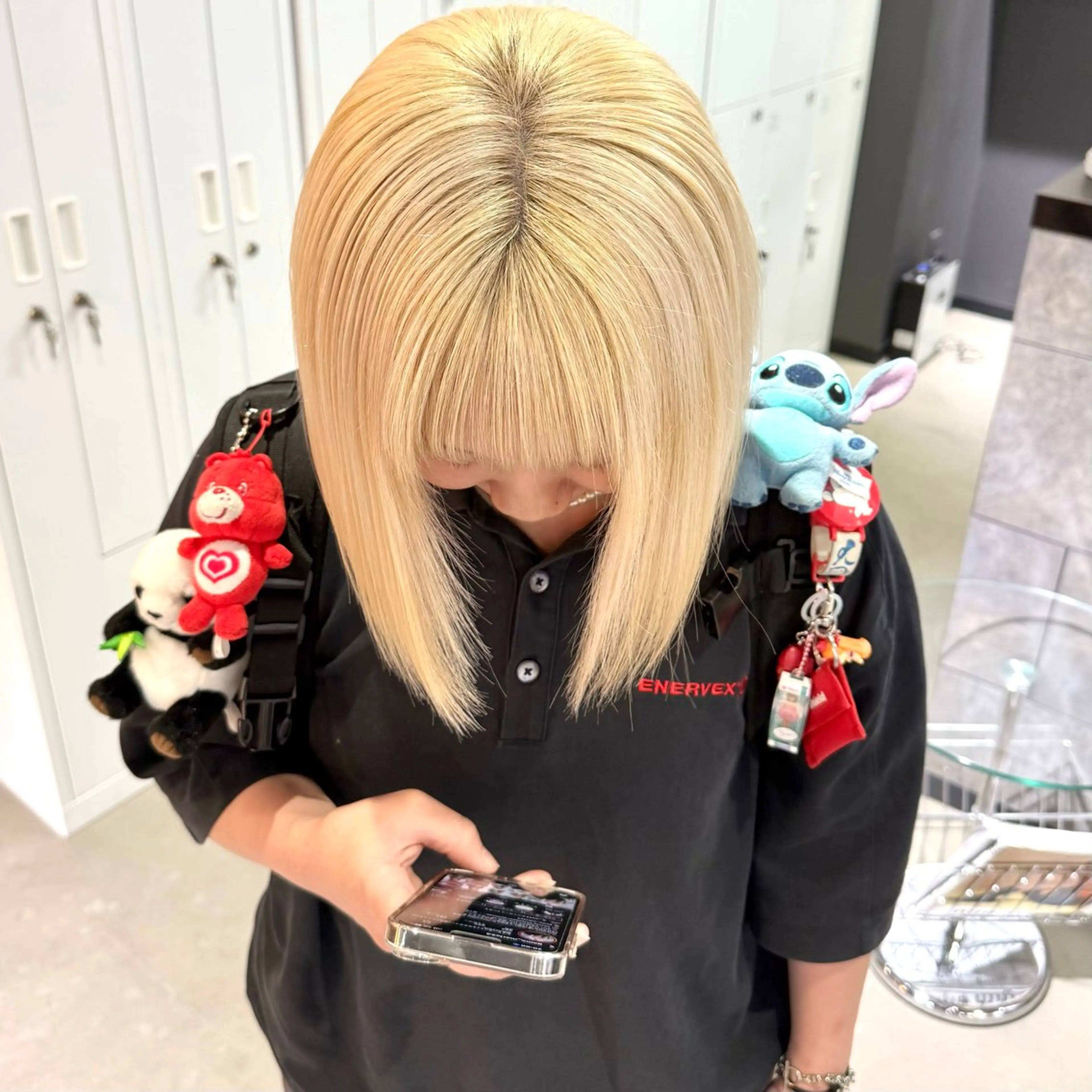 ミディアム カラー ブリーチ ブロンド ケアブリーチ ホワイトブロンド ヘアカラー トリートメント 🎀ミルクティー/暖 色×レイヤー/マリアのヘアスタイル