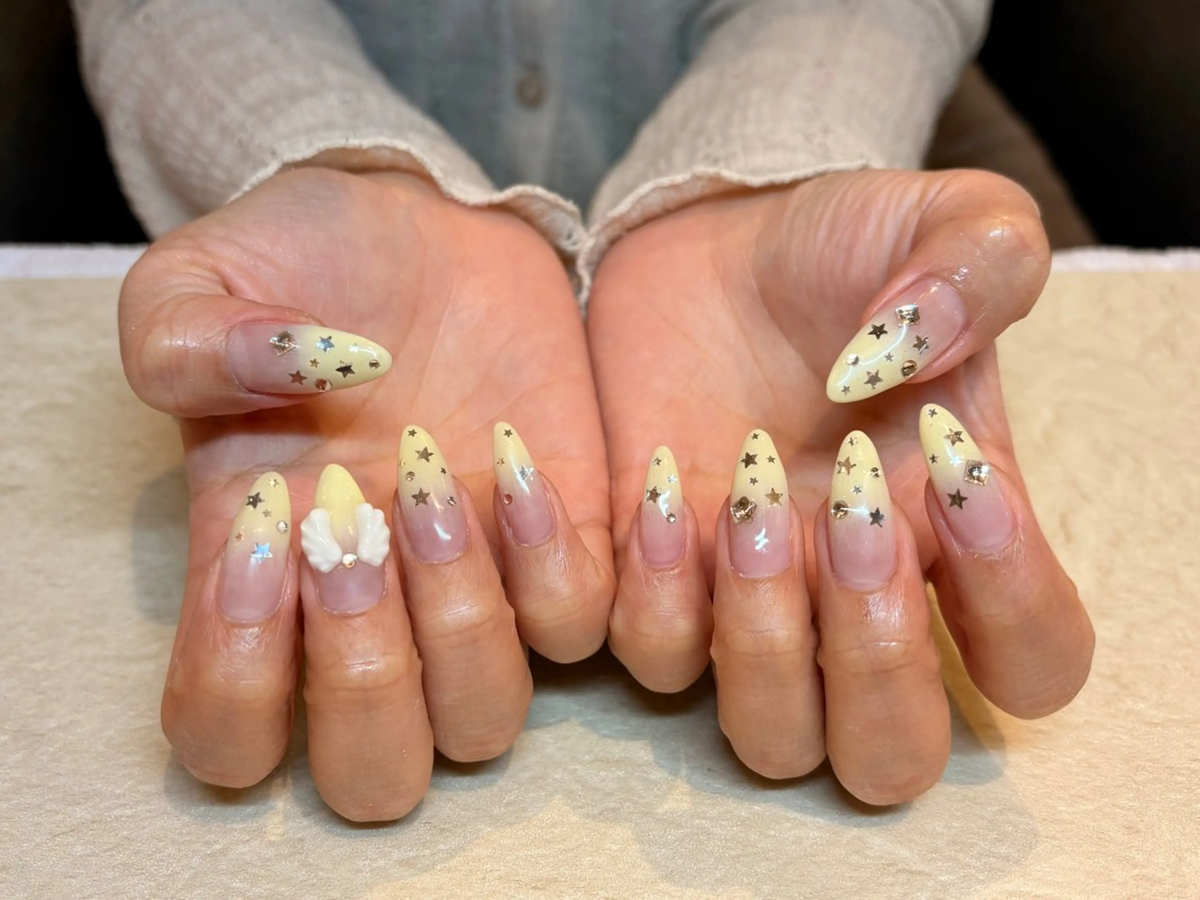 ネイル ハンドネイル ネイルサロン エルフィンのネイルデザイン