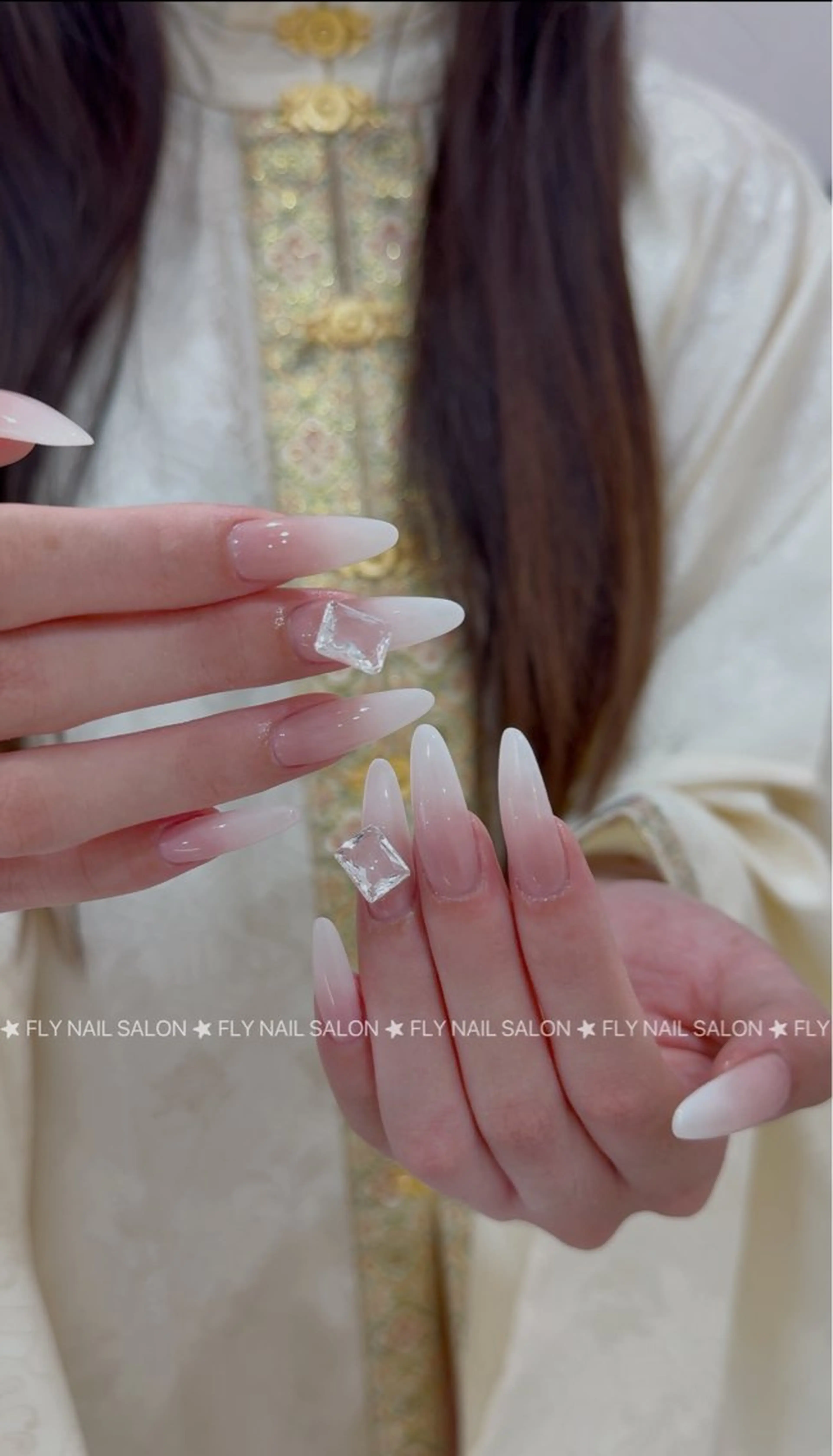 ネイル FLY Nail Salonのネイルデザイン